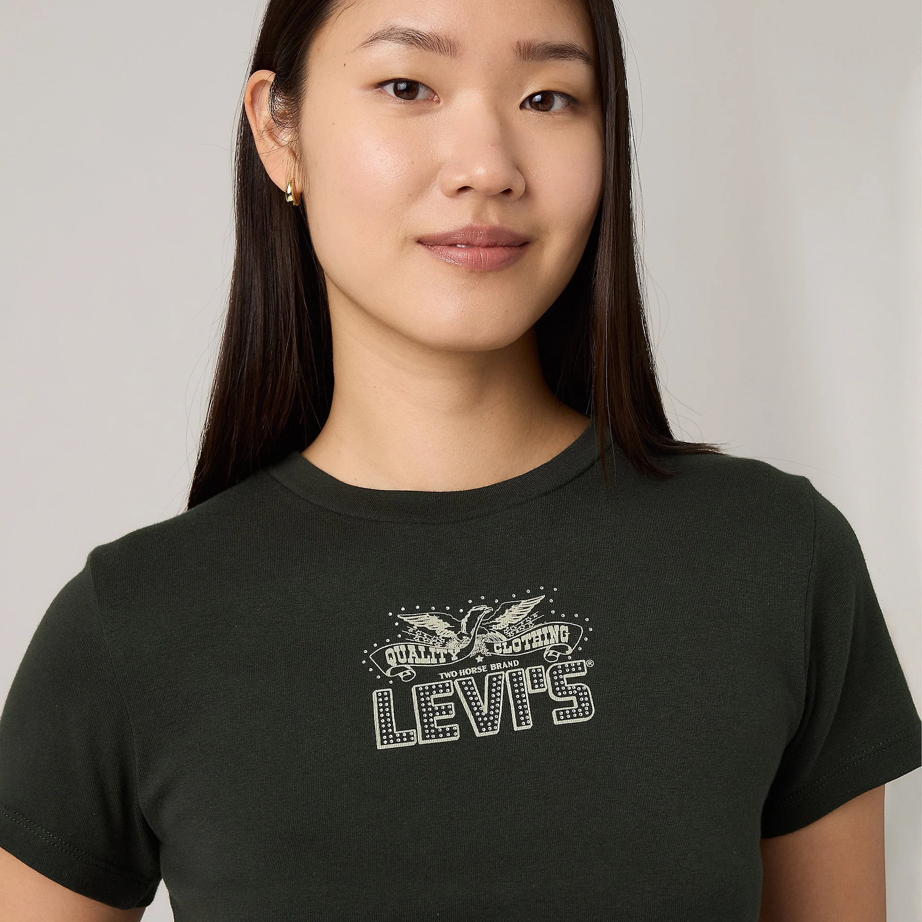 Levi's-Sporty-Graphic-Tee-CottonWool