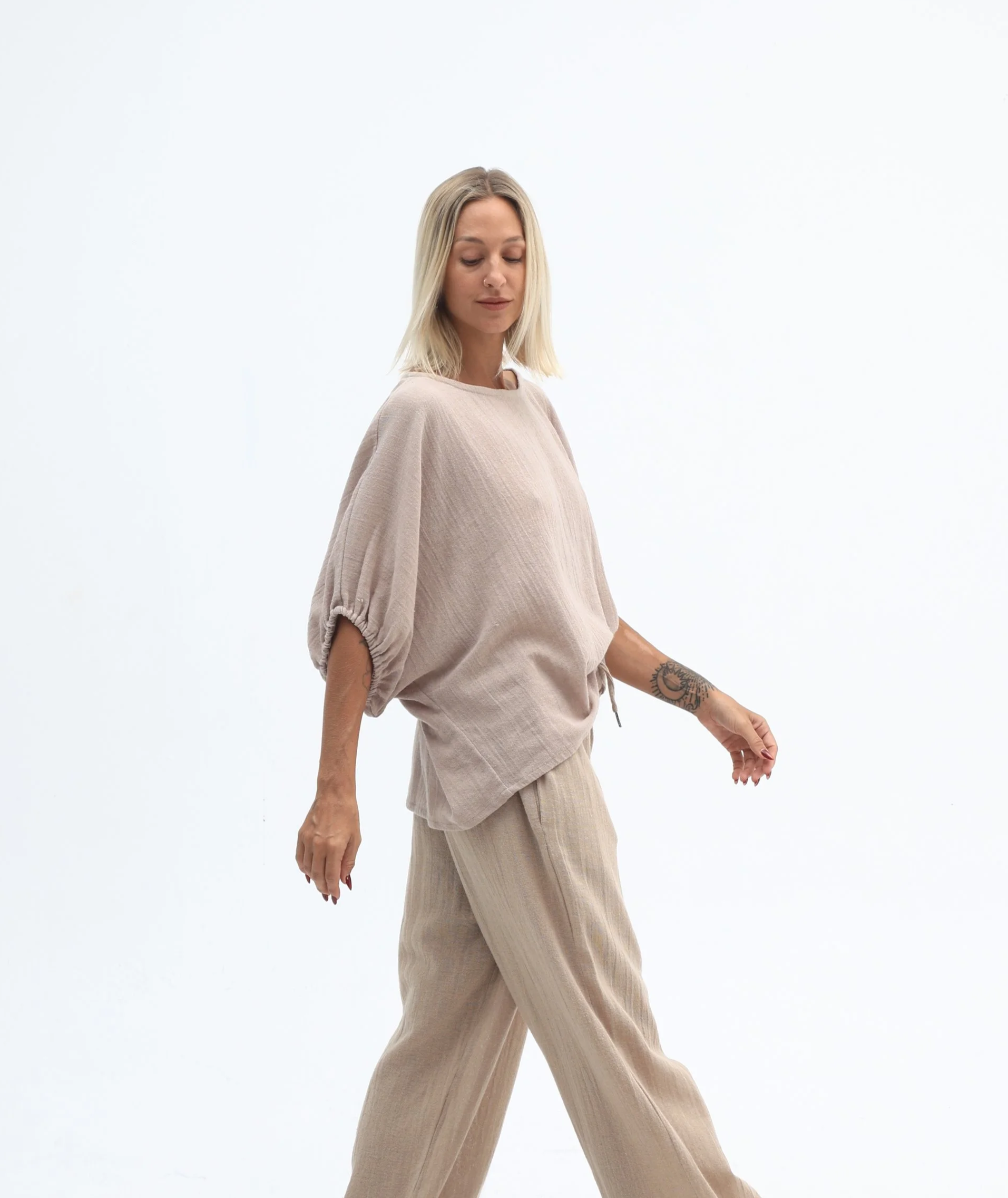 Carbon-Lucie-Slouch-Top-Cinnamon-CottonWool