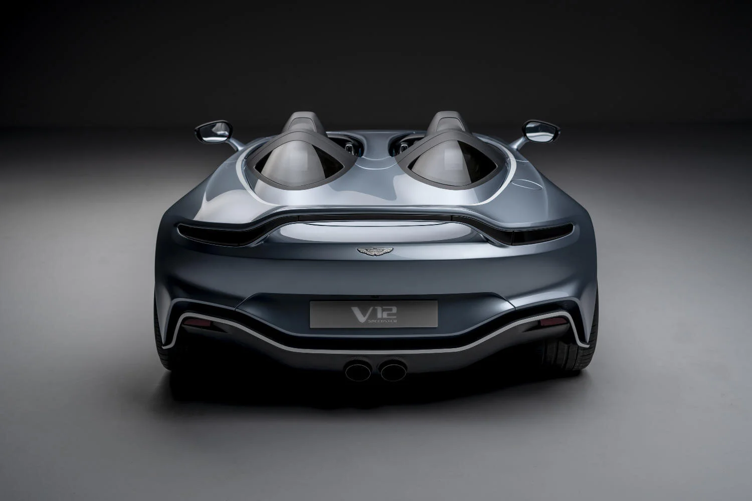 aston-martin-v12-speedster-16-jpg-2..jpg