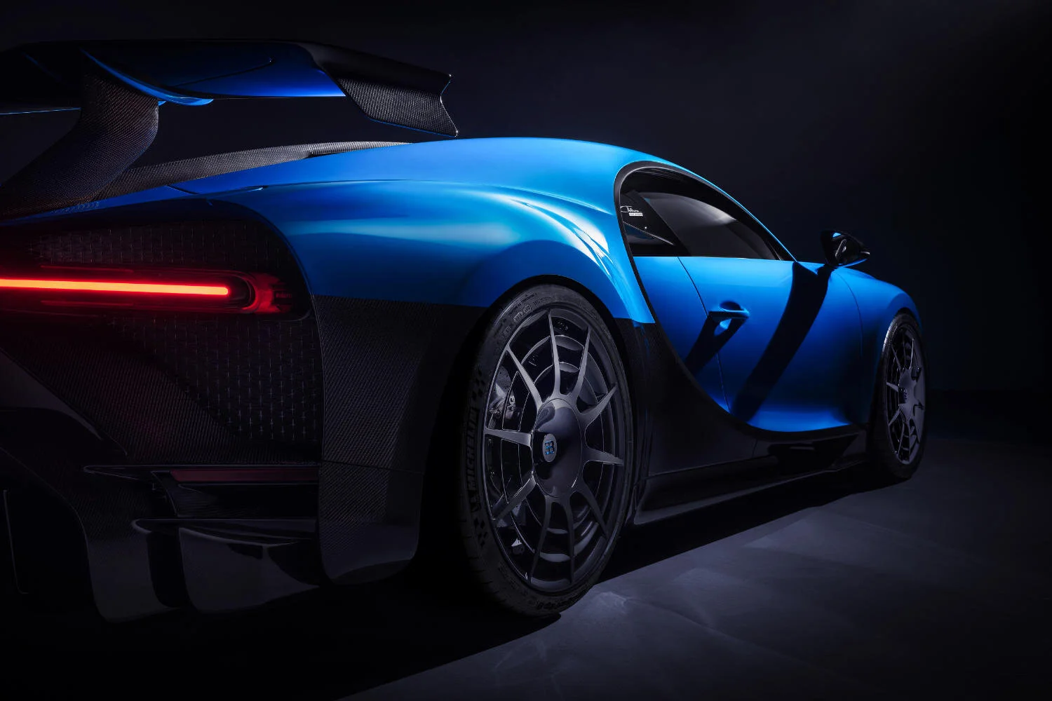 Bugatti bu_cps_rear-detail.jpg