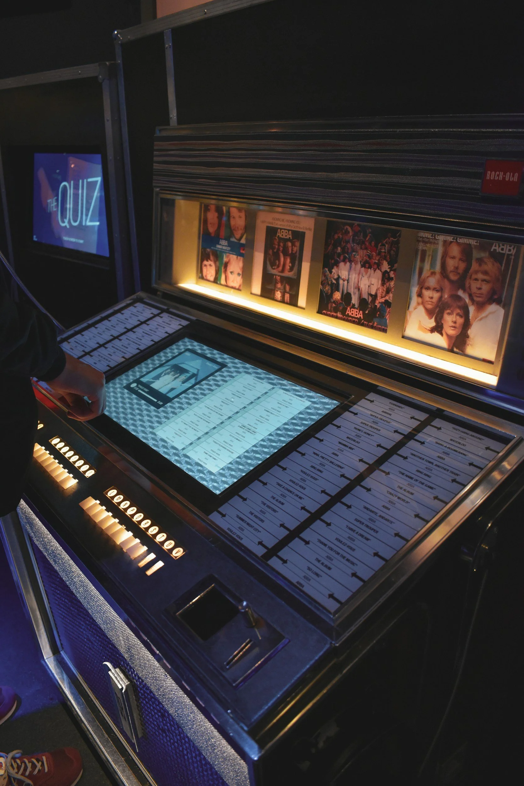 Candlelight: Queen vs. ABBA