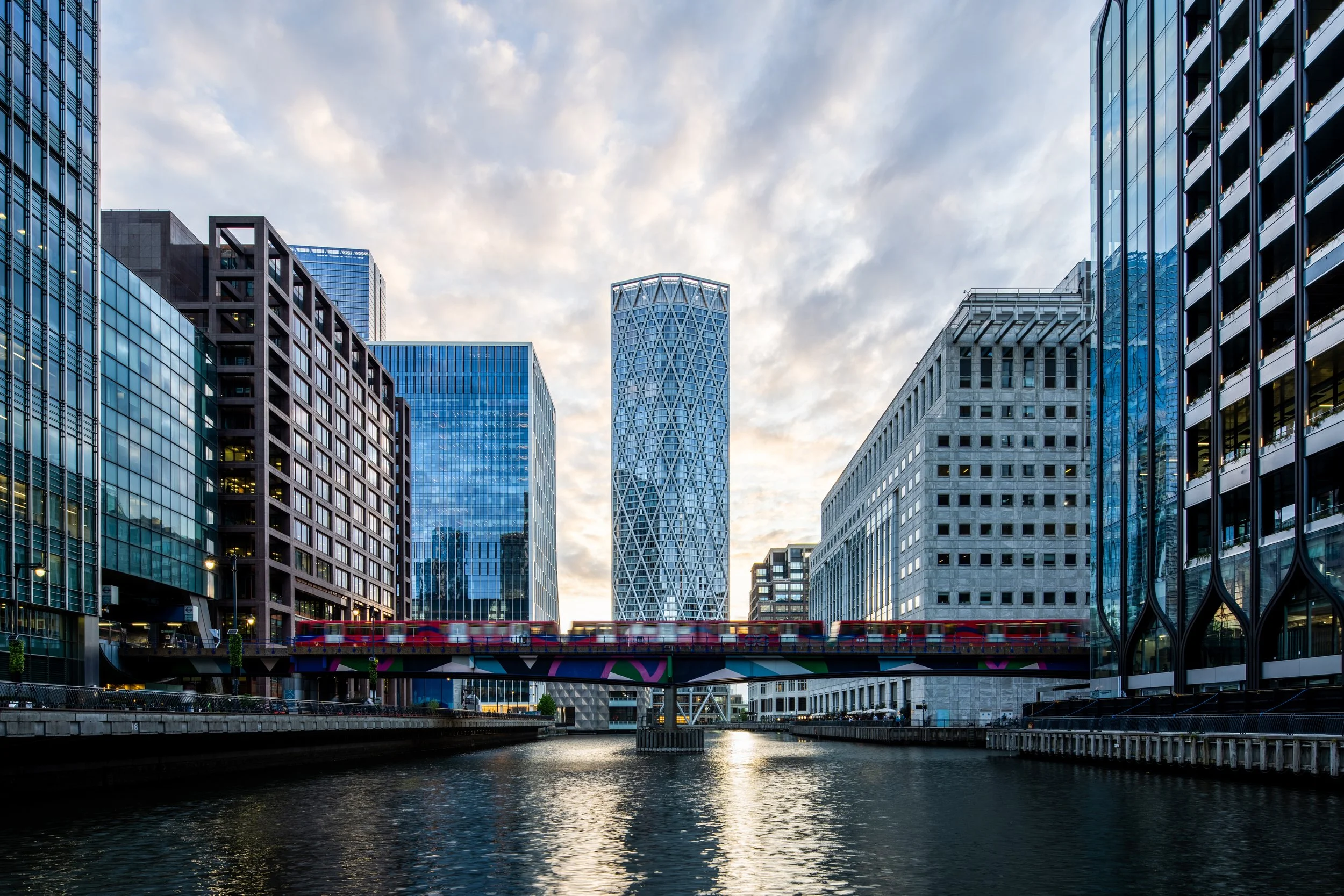 Canary Wharf-1.jpg