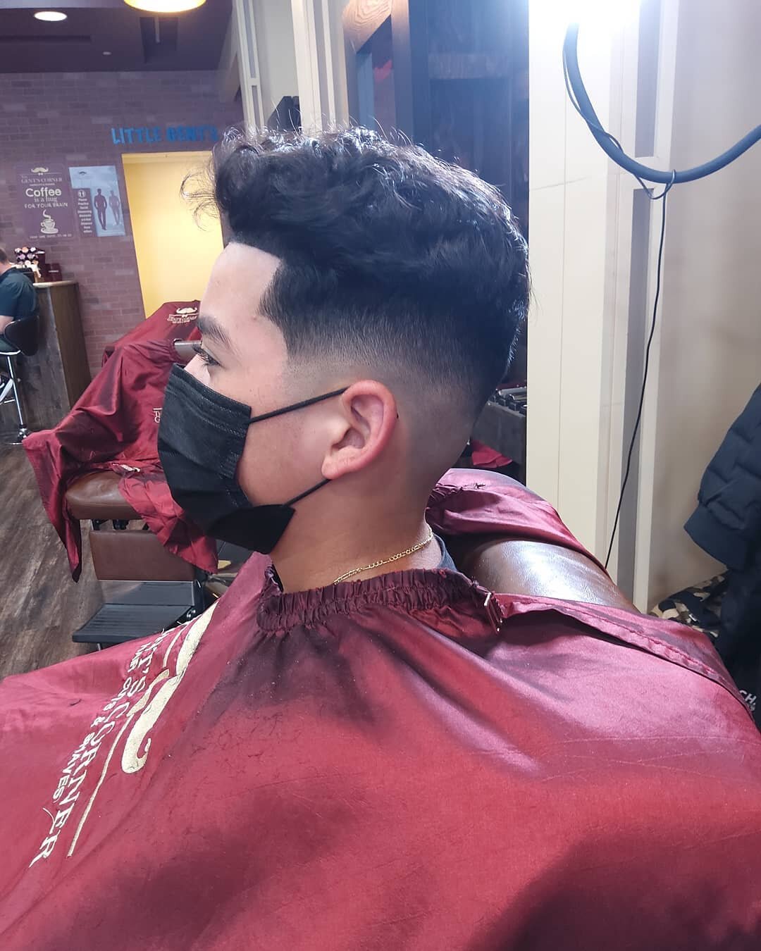 Look Good, Feel Good... Let one of Our Experience Barbers give you that desire look😎💇🏻&zwj;♂️💆🏻&zwj;♂️💈
-----------------------------------------------------
📍2015 Birch Rd Suite 1105
Chula Vista Ca 91915📍
☎️619-482-8554☎️
🌐www.gentscornercu
