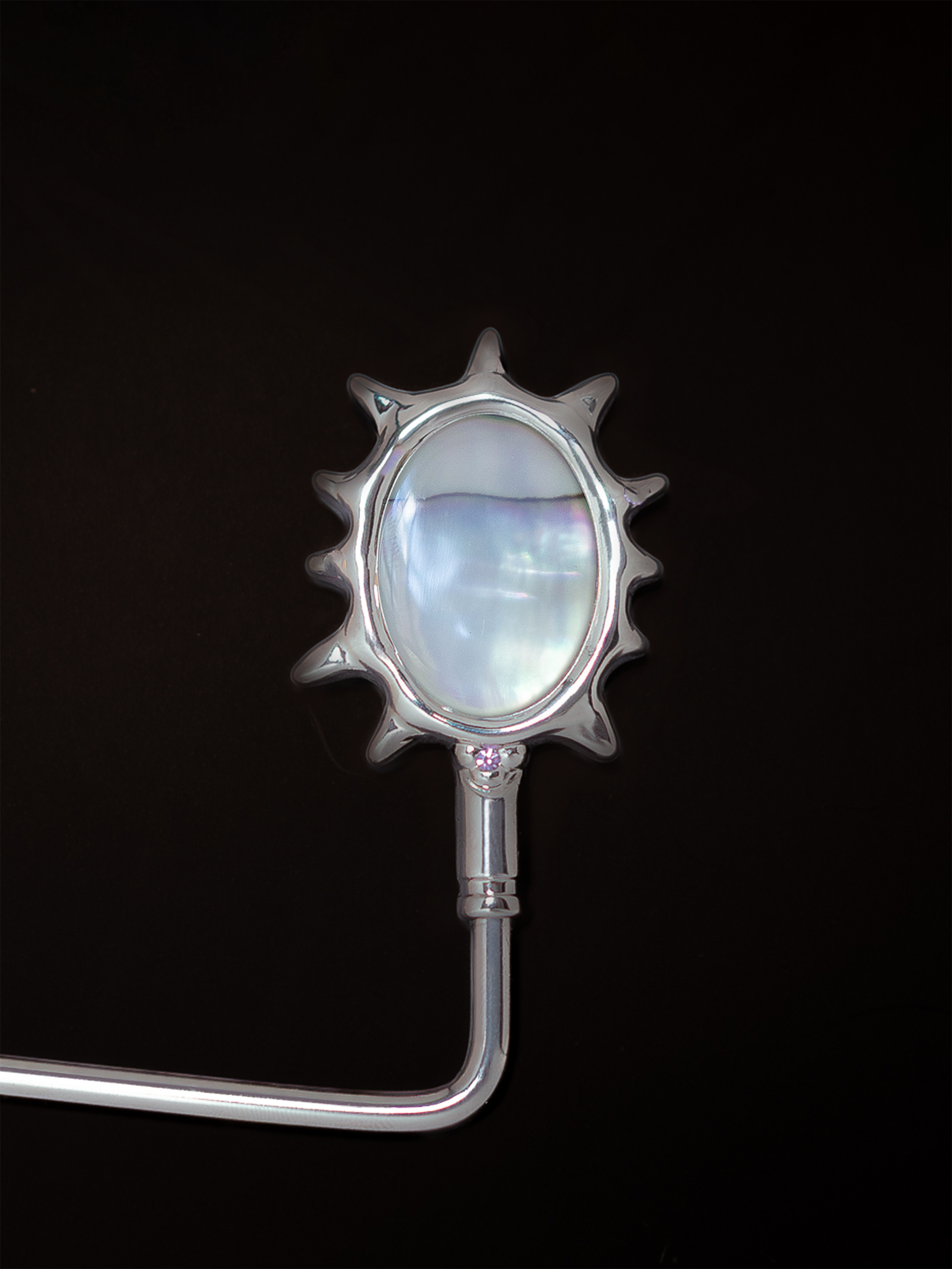 PURSE HOOK CLOSE UP11 copy.png