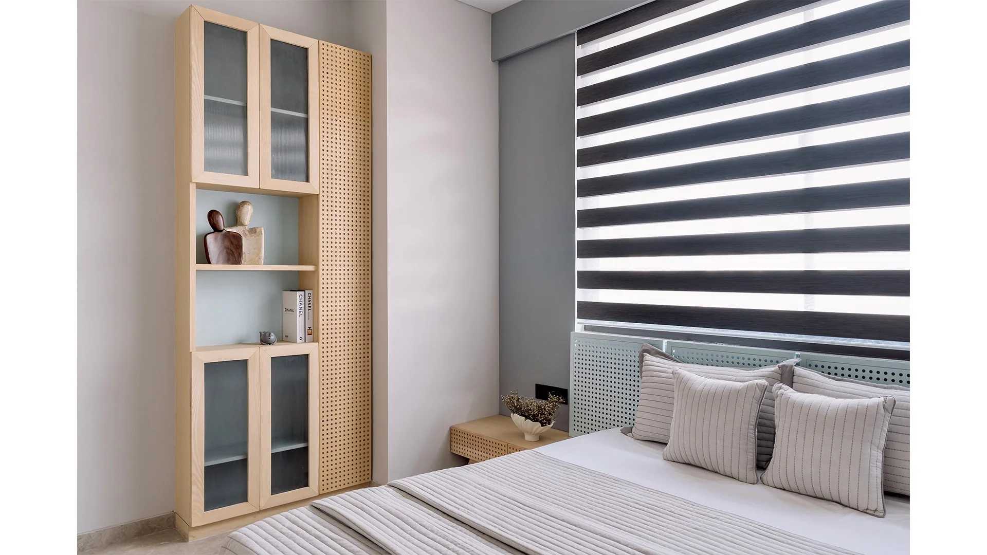 Sierra_Full SetArtboard 15.jpg