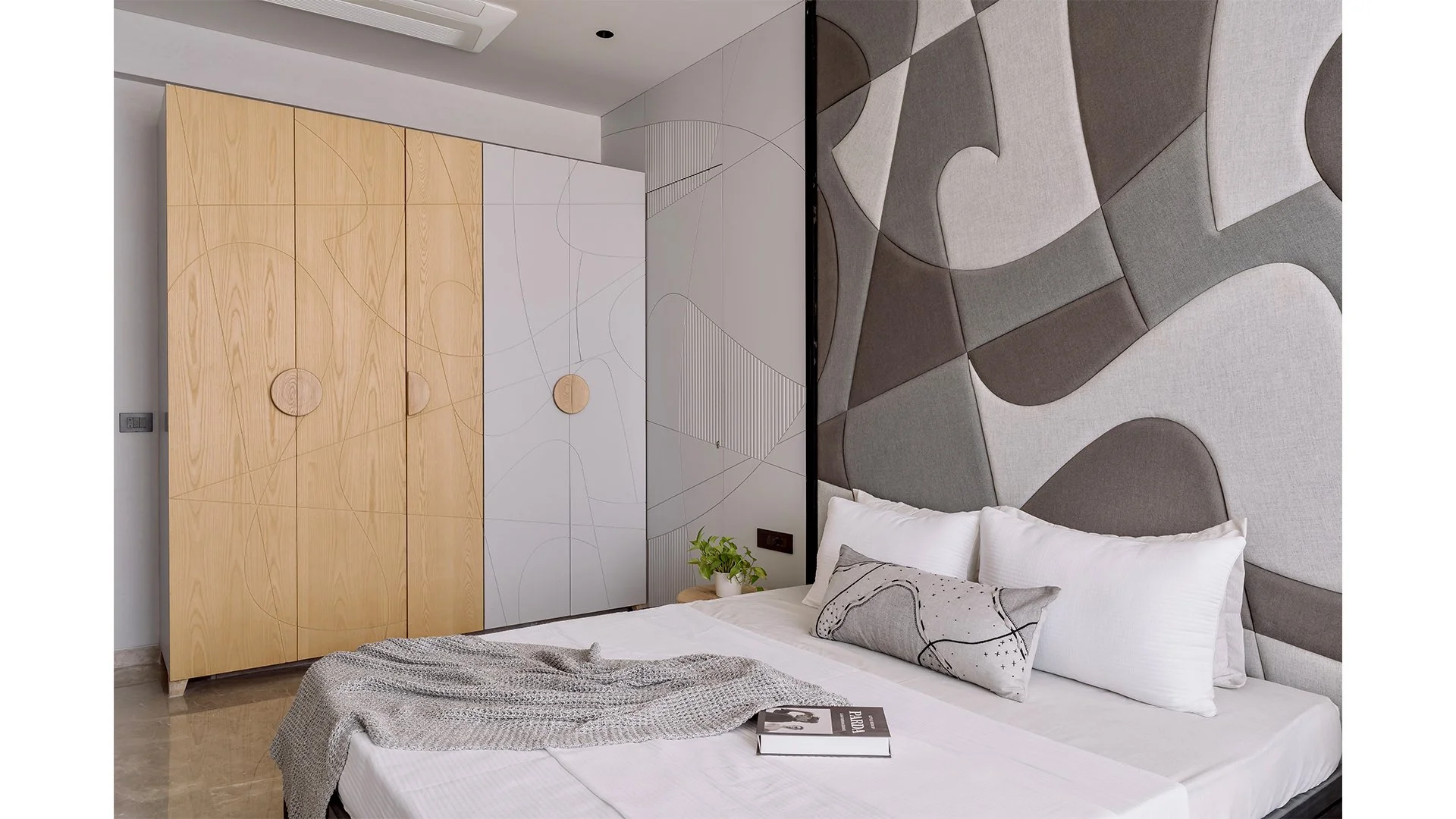 Sierra_Full SetArtboard 11.jpg