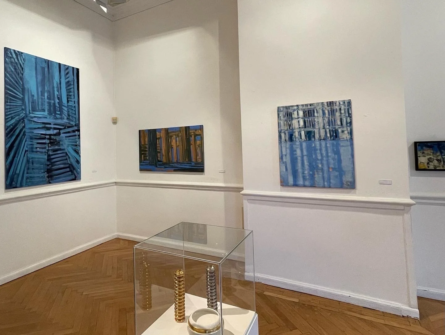 NORD-SÜD-LINIE. Gemeinschaftsausstellung GALERIE SCHLOSS WILIGRAD vom 25. Juni bis 28. August 2022