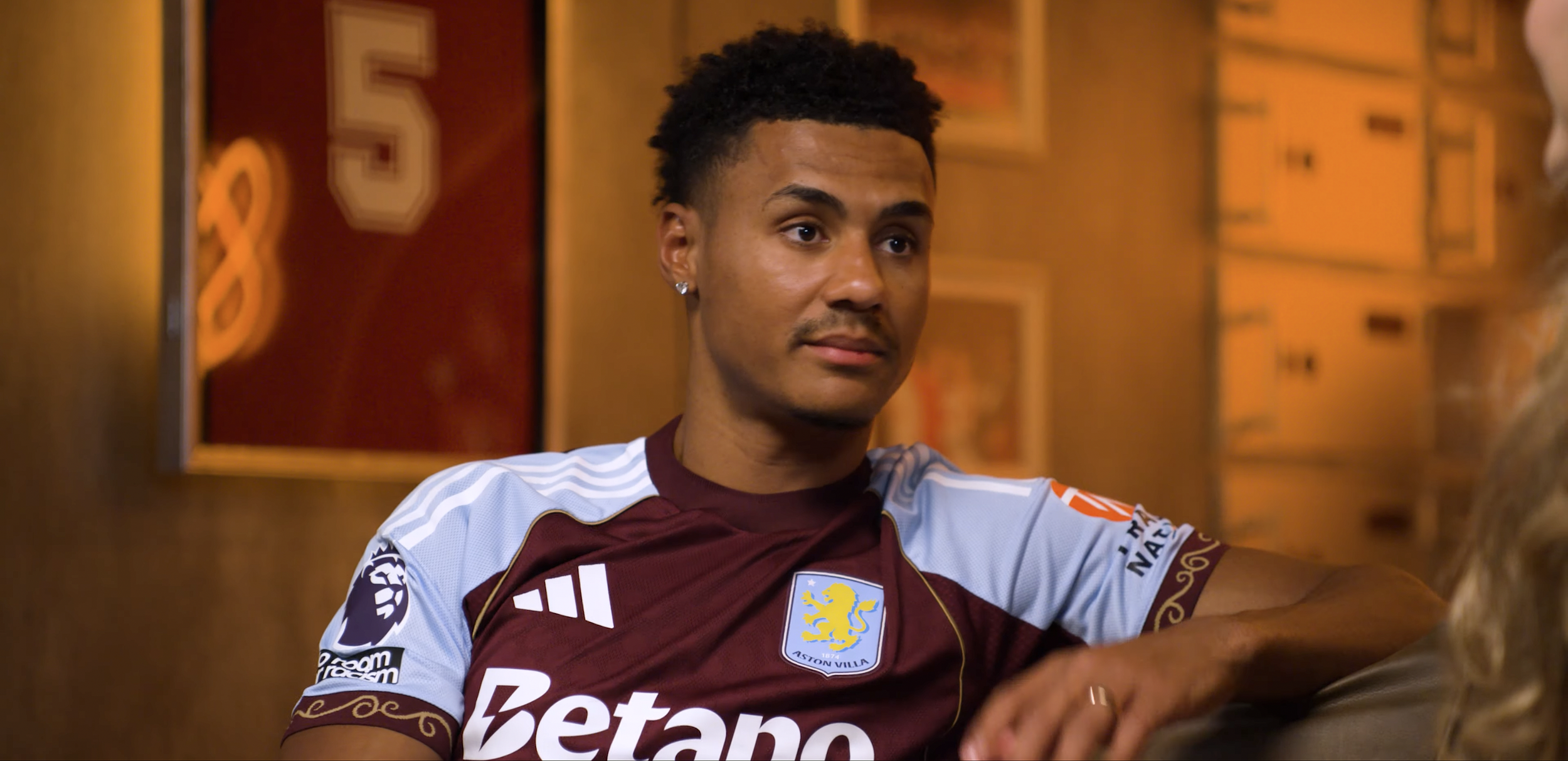 XAPO BANK x ASTON VILLA