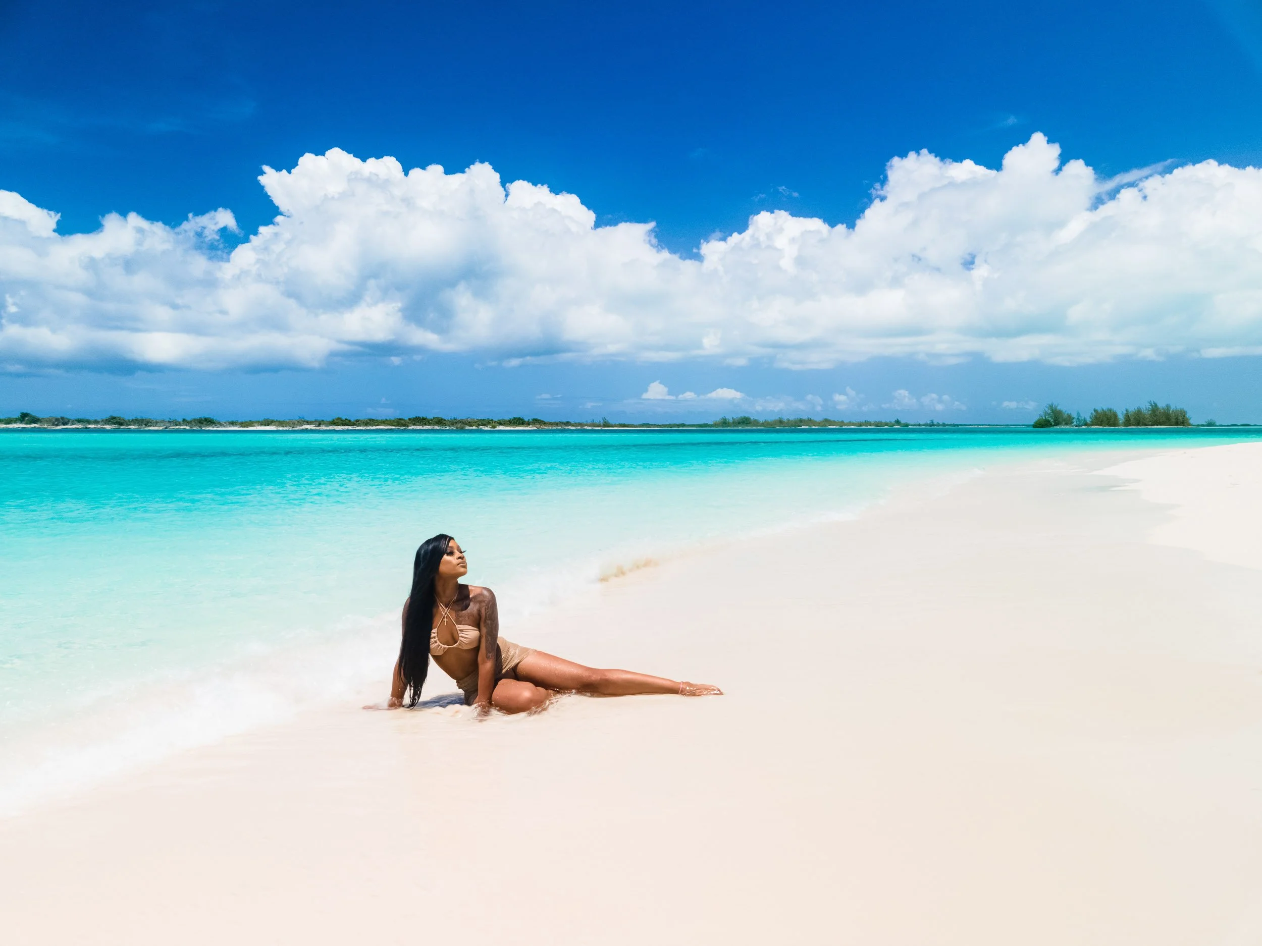 Instagram Model Photoshoot - Grace Bay Beach Activities