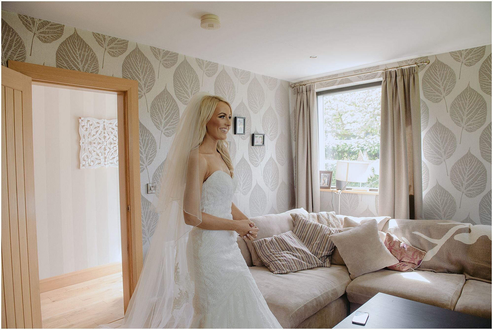 Jude-Browne-Photography-Irish-Wedding-Photographer_0031.jpg