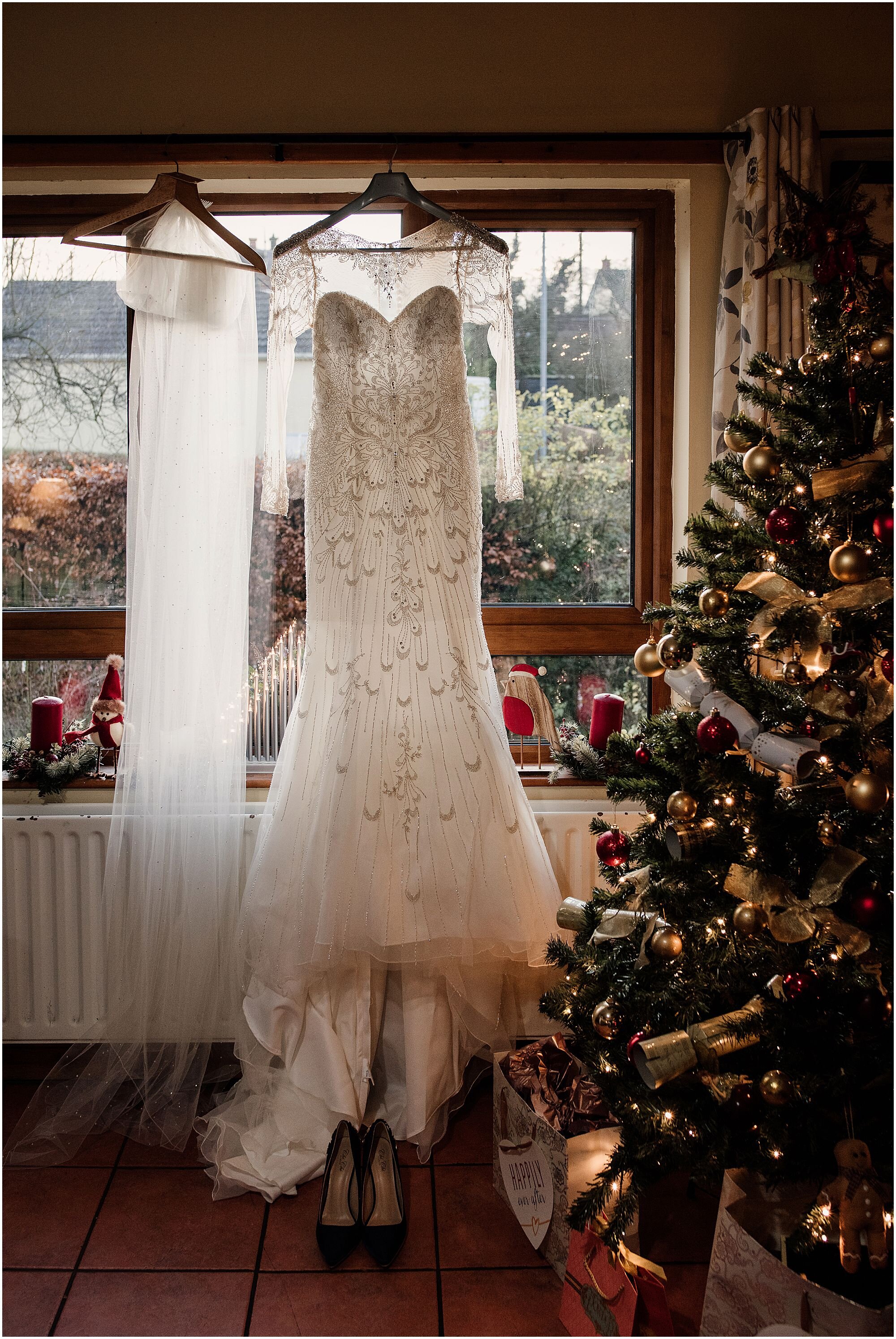 Manor-House-Hotel-Christmas-wedding-jude-browne-photography_0001.jpg