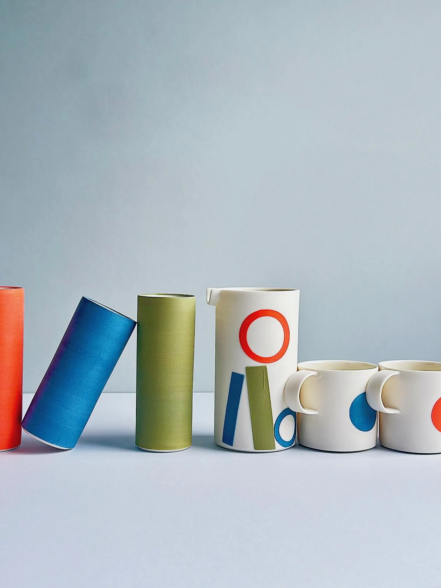 Porcelain pottery line up
.
.
.
.
.
 #wheelthrown #porcelain #porcelainpottery #handmadeceramics #studiopottery