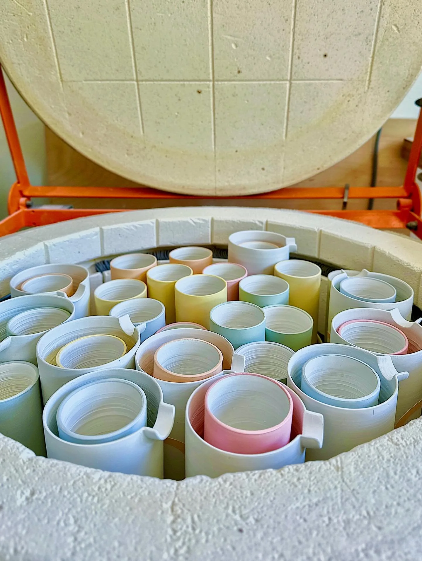 Bisc (first firing) kiln satisfyingly packed tightly to the top. Very happy with that! : D 
.
.
.
.
.
 #wheelthrown #porcelain #studiopottery #contemporaryceramics #carshaltonartists