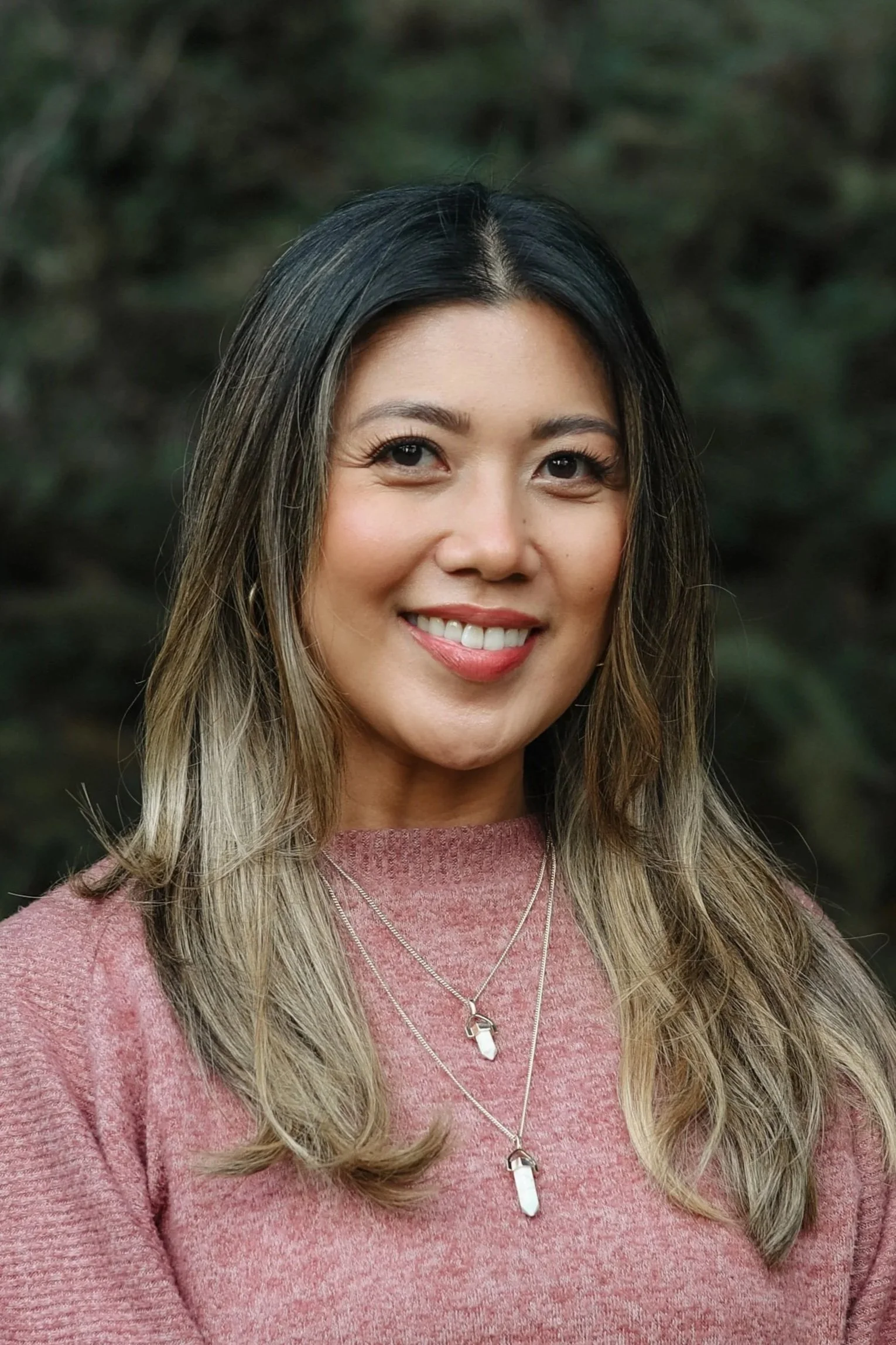 Rowena Simpliciano, Office Manager