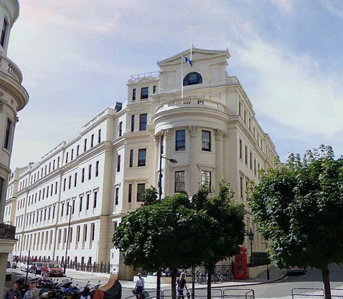 The building on The Strand that previously housed Charing Cross Hospital. It is white with columns and several stories.