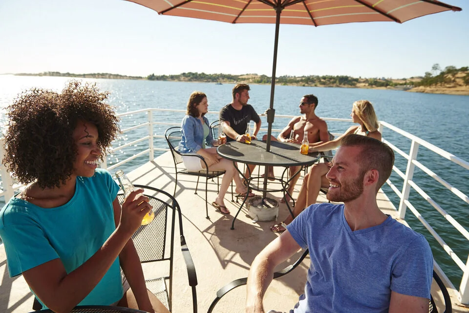 Party Boat Rentals — Lake Camanche Recreation Camping in Lake