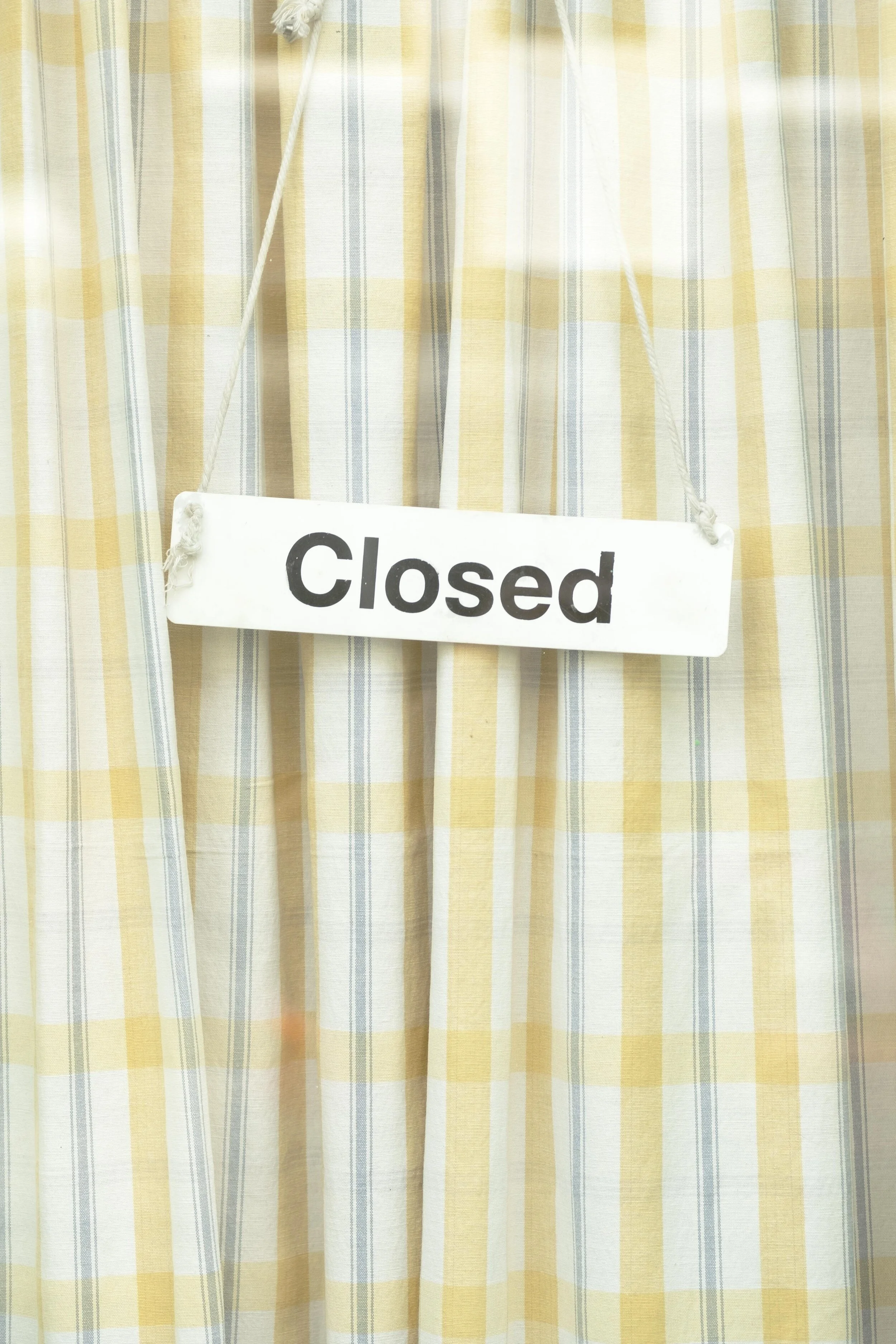 CLOSED.jpg