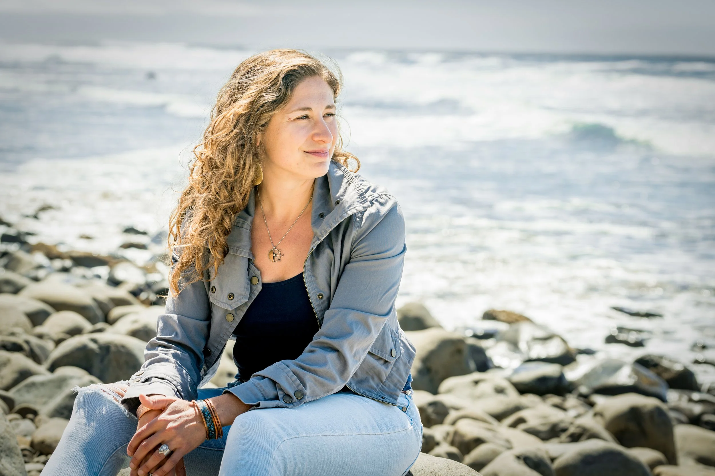 Live Music: Lilli Worona