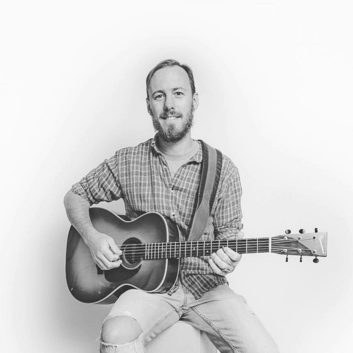 Live Music: Eric Leadbetter