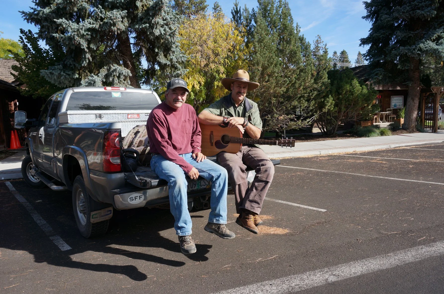Live Music: Mike Biggers &amp; Jim Cornelius