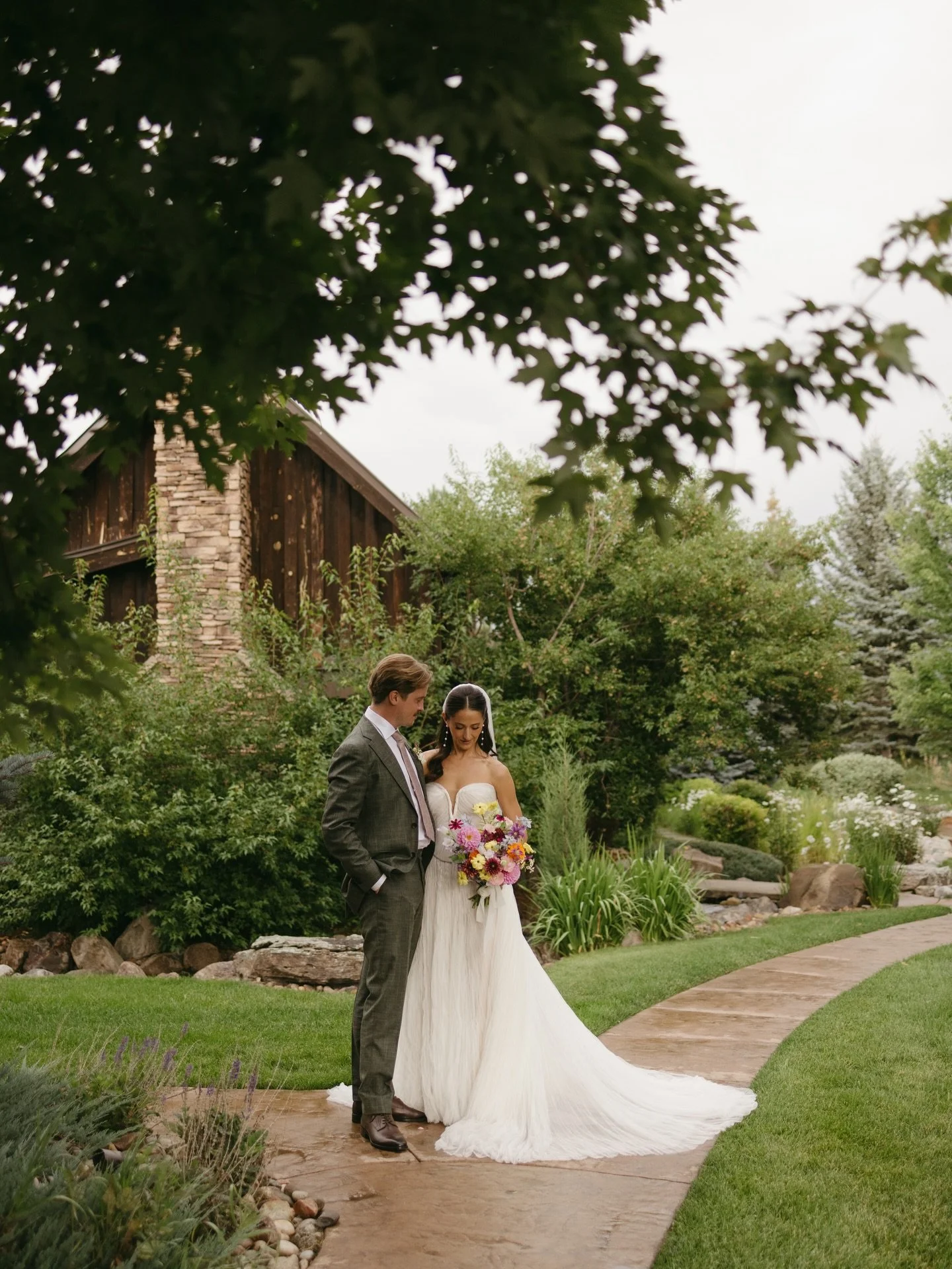 A colorful summer wedding in Colorado just hits different&mdash;wildflowers in full bloom, mountain backdrops, and light that feels almost unreal.

Our approach? Less posing, more presence. We guide you just enough so nothing ever feels forced, while