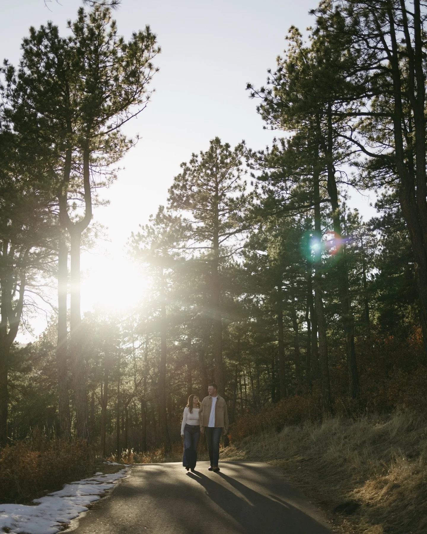 Running through open fields, laughing without a care, chasing the kind of moments you can&rsquo;t plan&mdash;this is what we love most 💛

There&rsquo;s something so genuine about a couple that forgets the camera is even there. No stiff poses, no ove