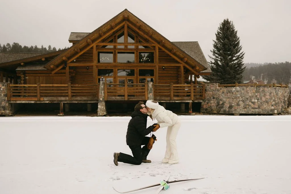 How to Plan a Surprise Proposal with a Hidden Photographer