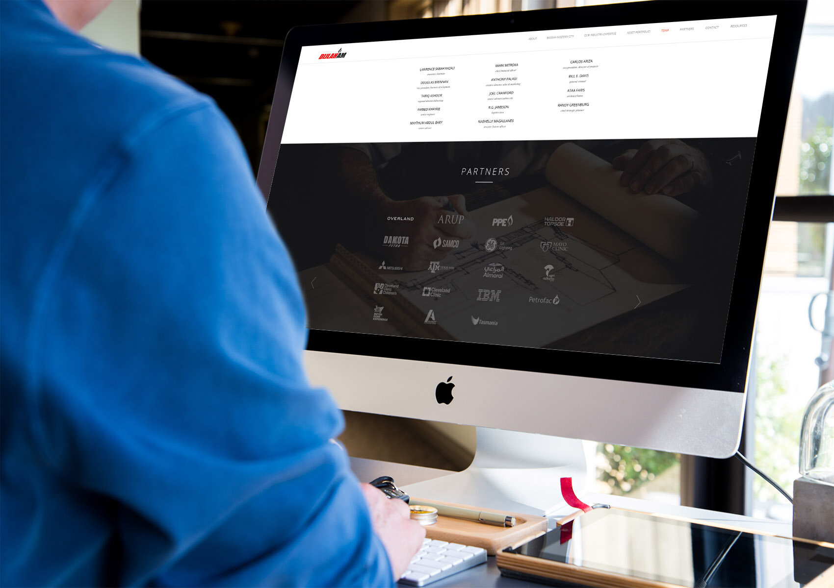 anthonypalagi-imac-coding-mockup.jpg