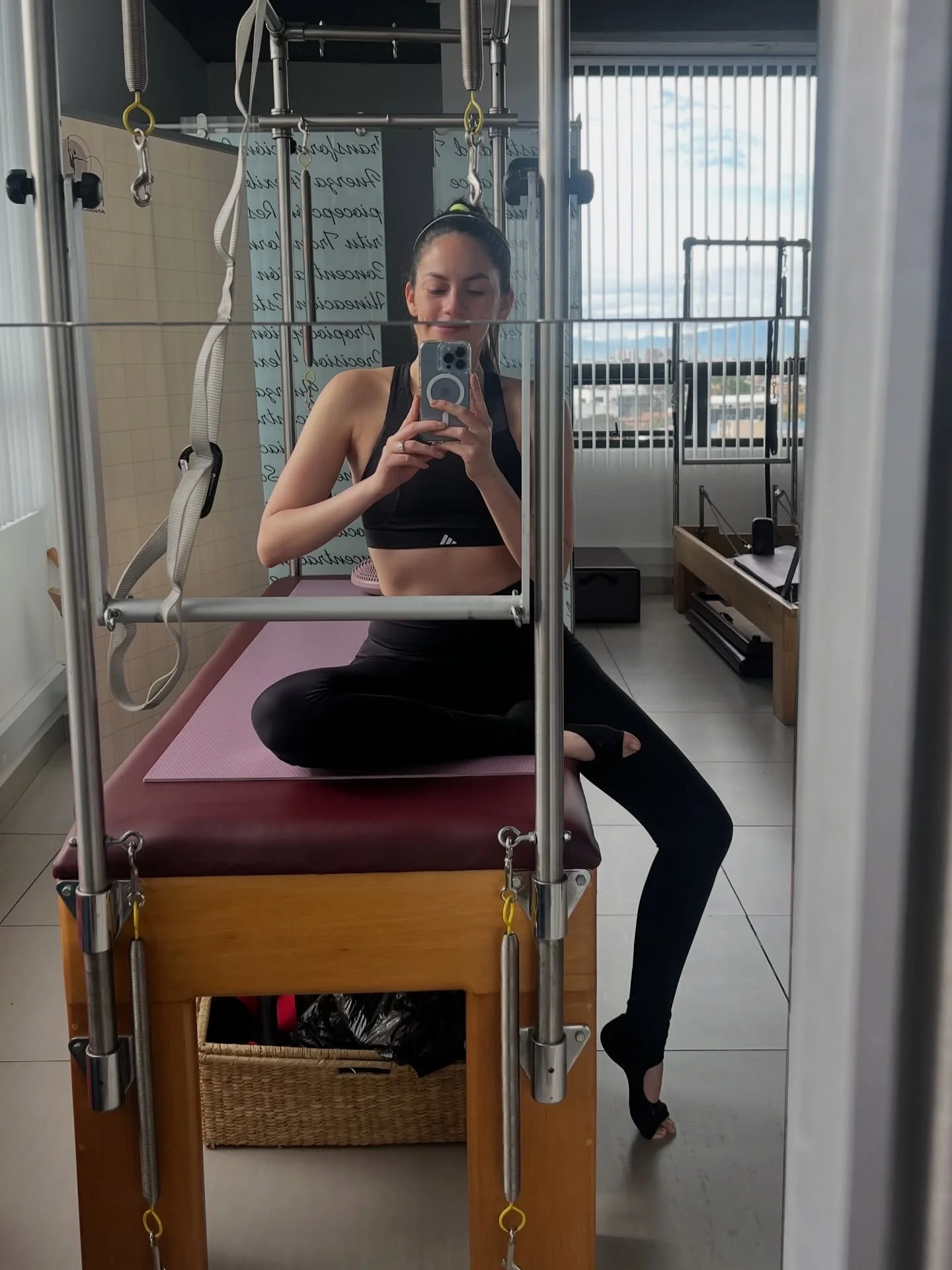 Gracias Dios por la bendici&oacute;n de poder MOVERNOS. Gracias cuerpo hermoso por todo lo que me permites hacer🤸🏻🤍✨

#lavidaeslinda🌴