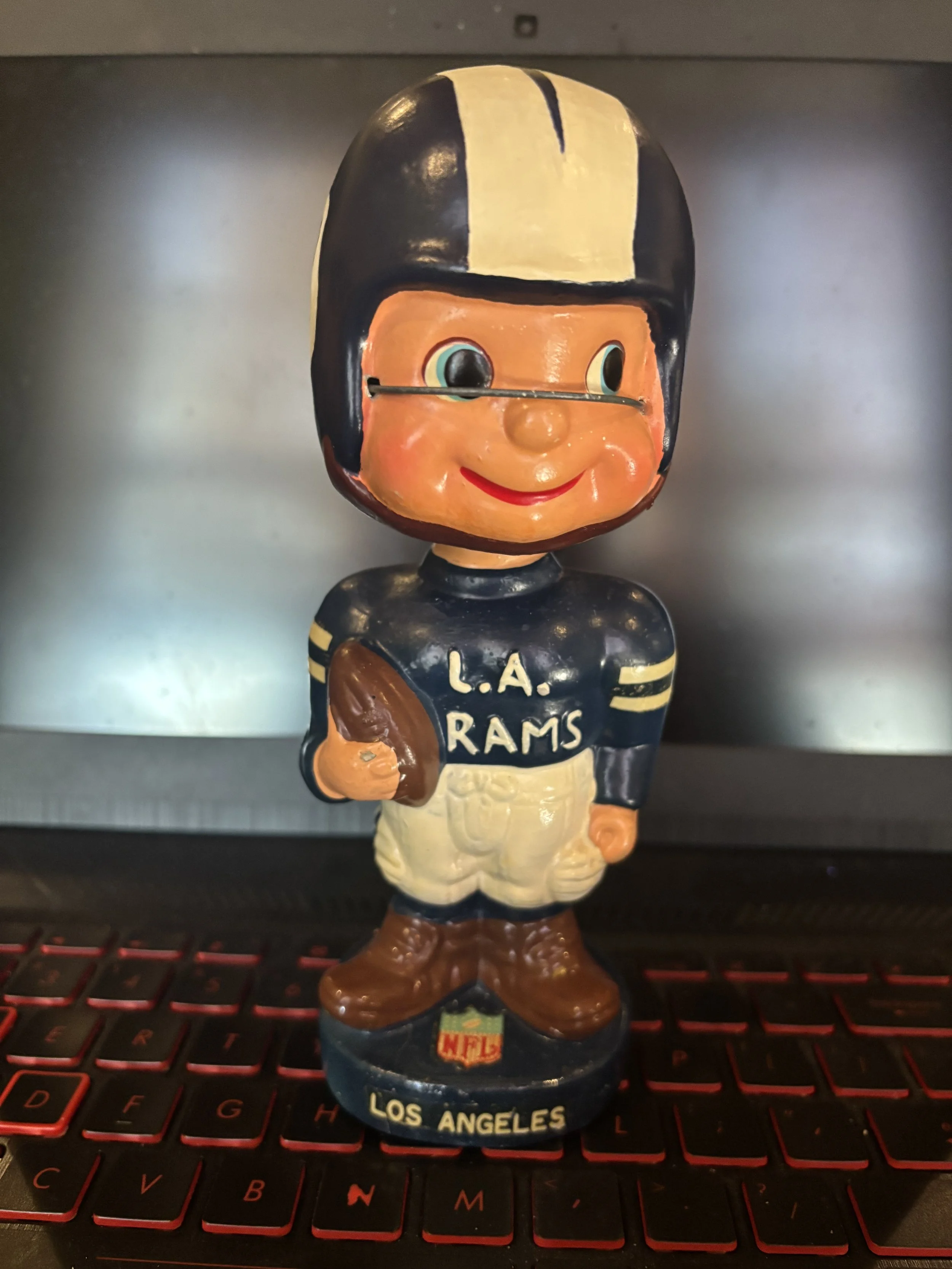 Los Angeles Rams Type 1 Nodder - Near Mint