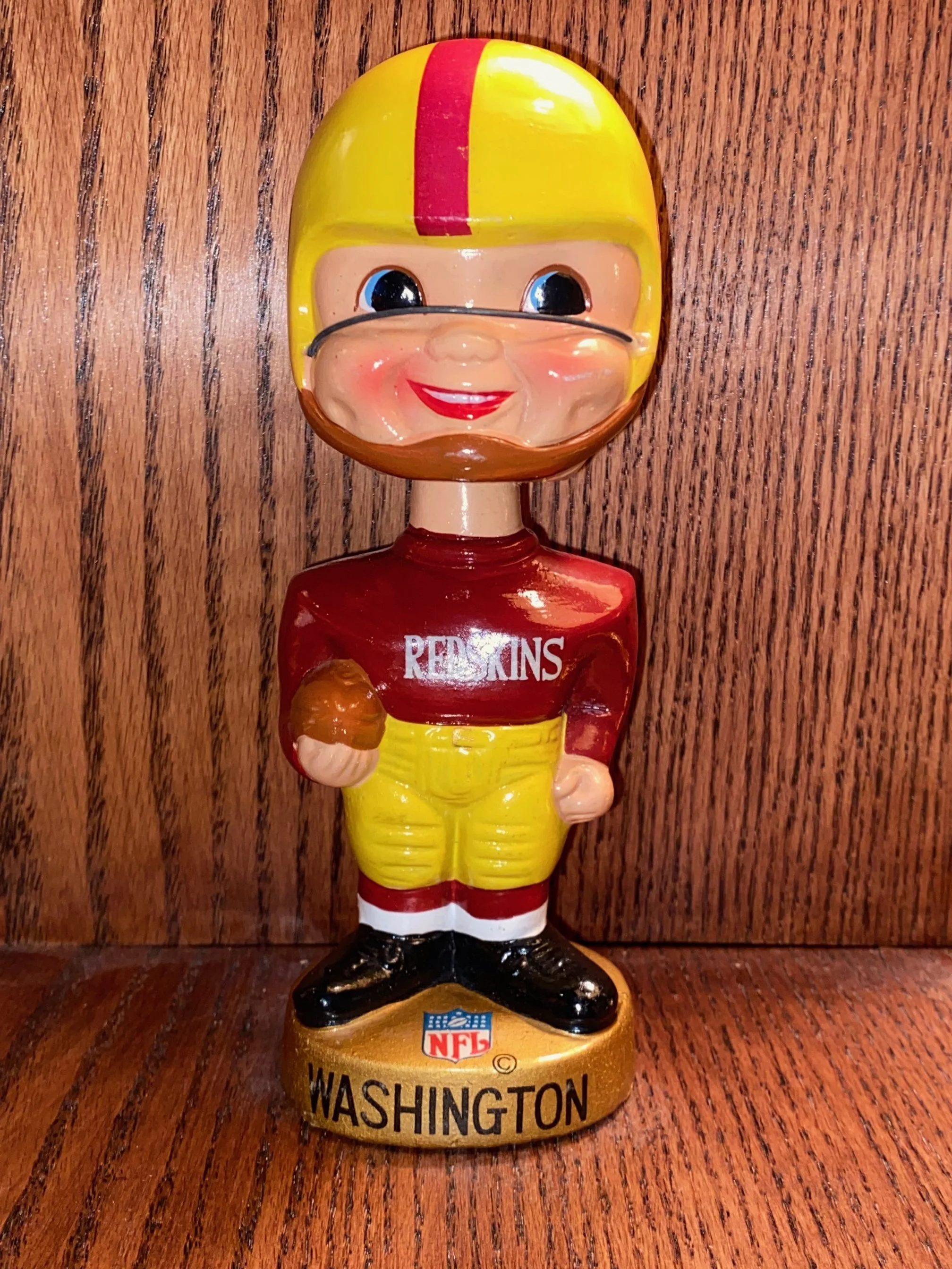 Washington Redskins Gold Helmet Merger Nodder - Near Mint