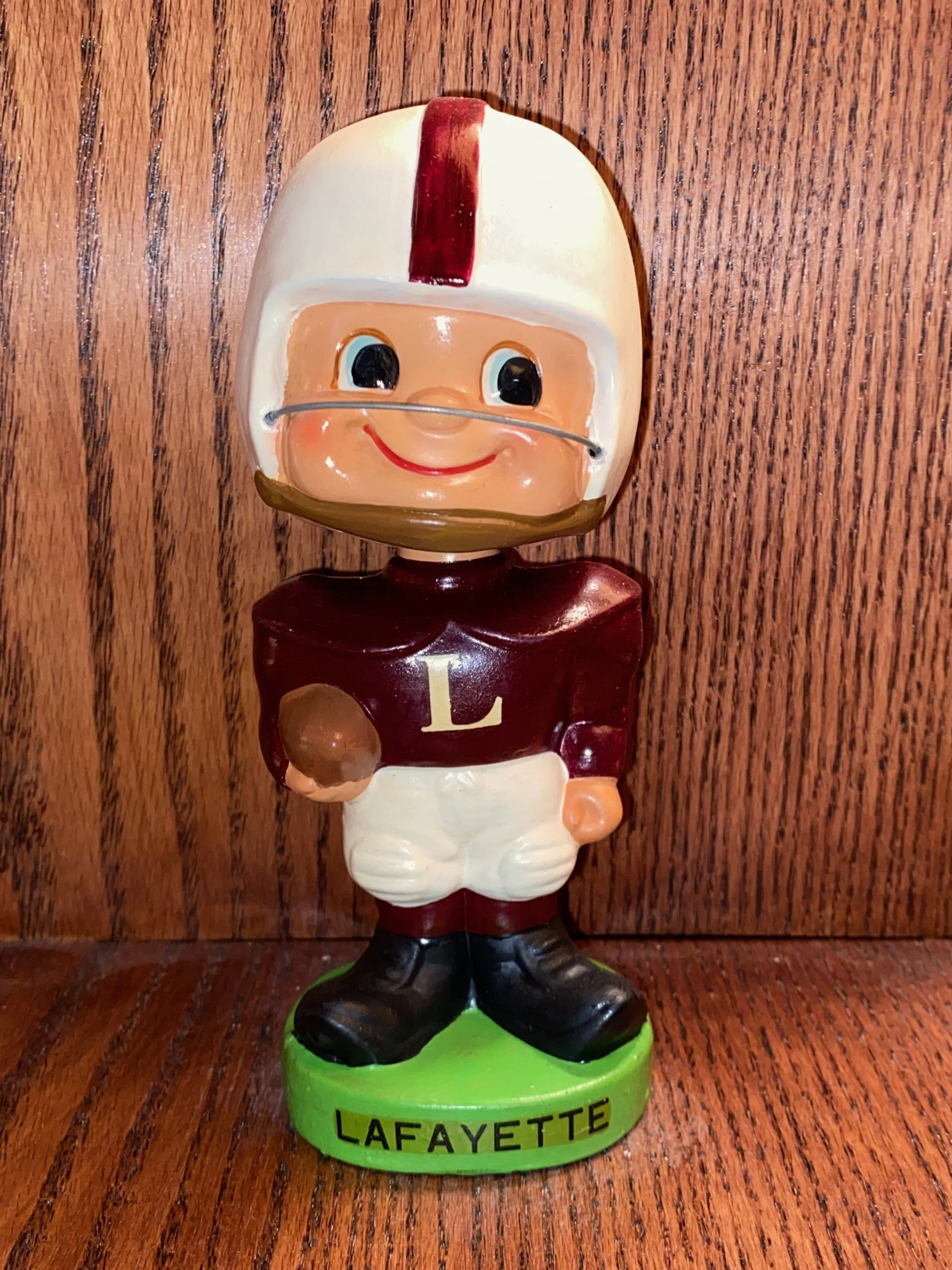 Lafayette Leopards Collegiate Nodder 1961-68 - Near Mint Minus