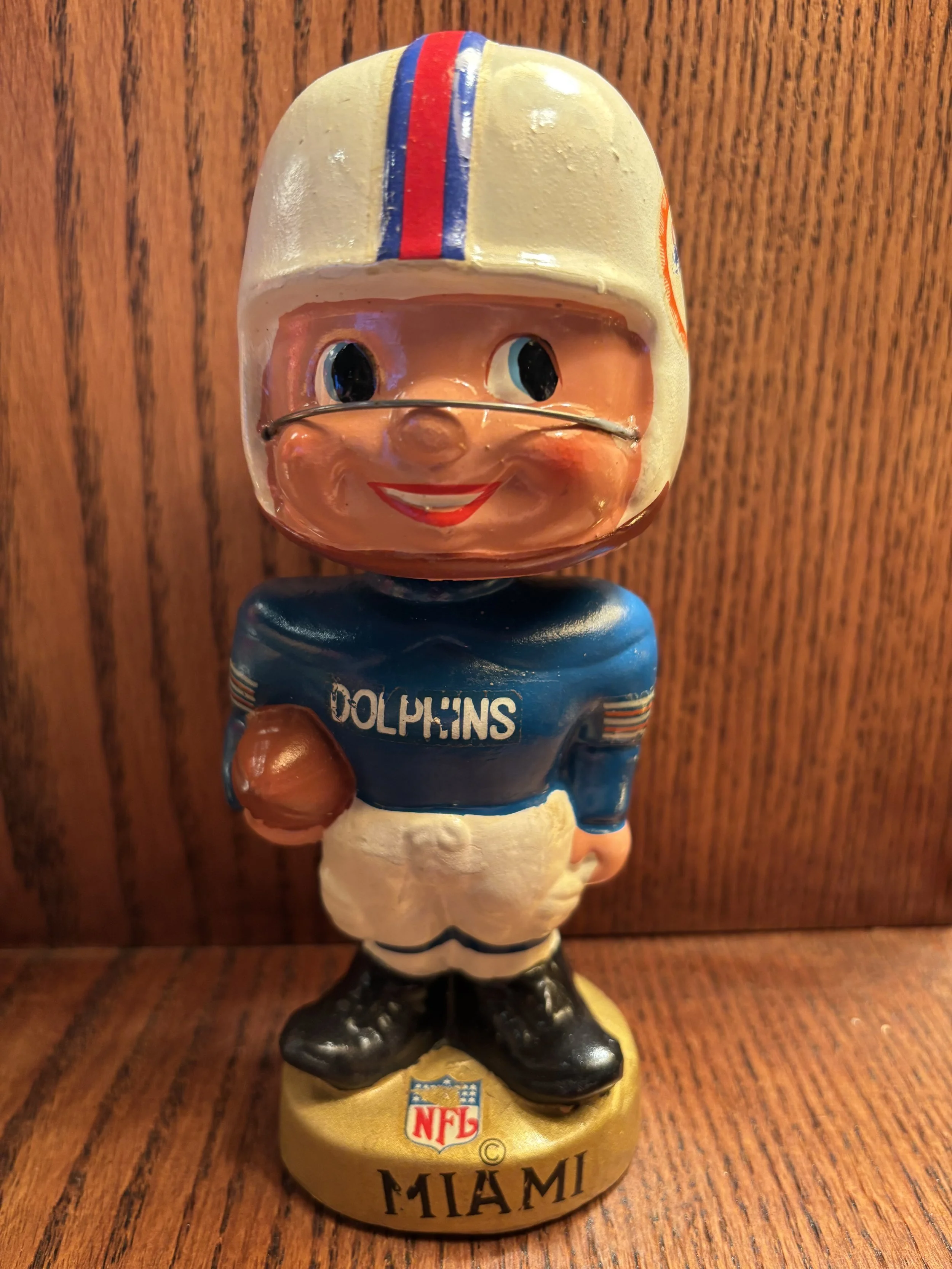 Miami Dolphins Type 3 Nodder - Near Mint Minus