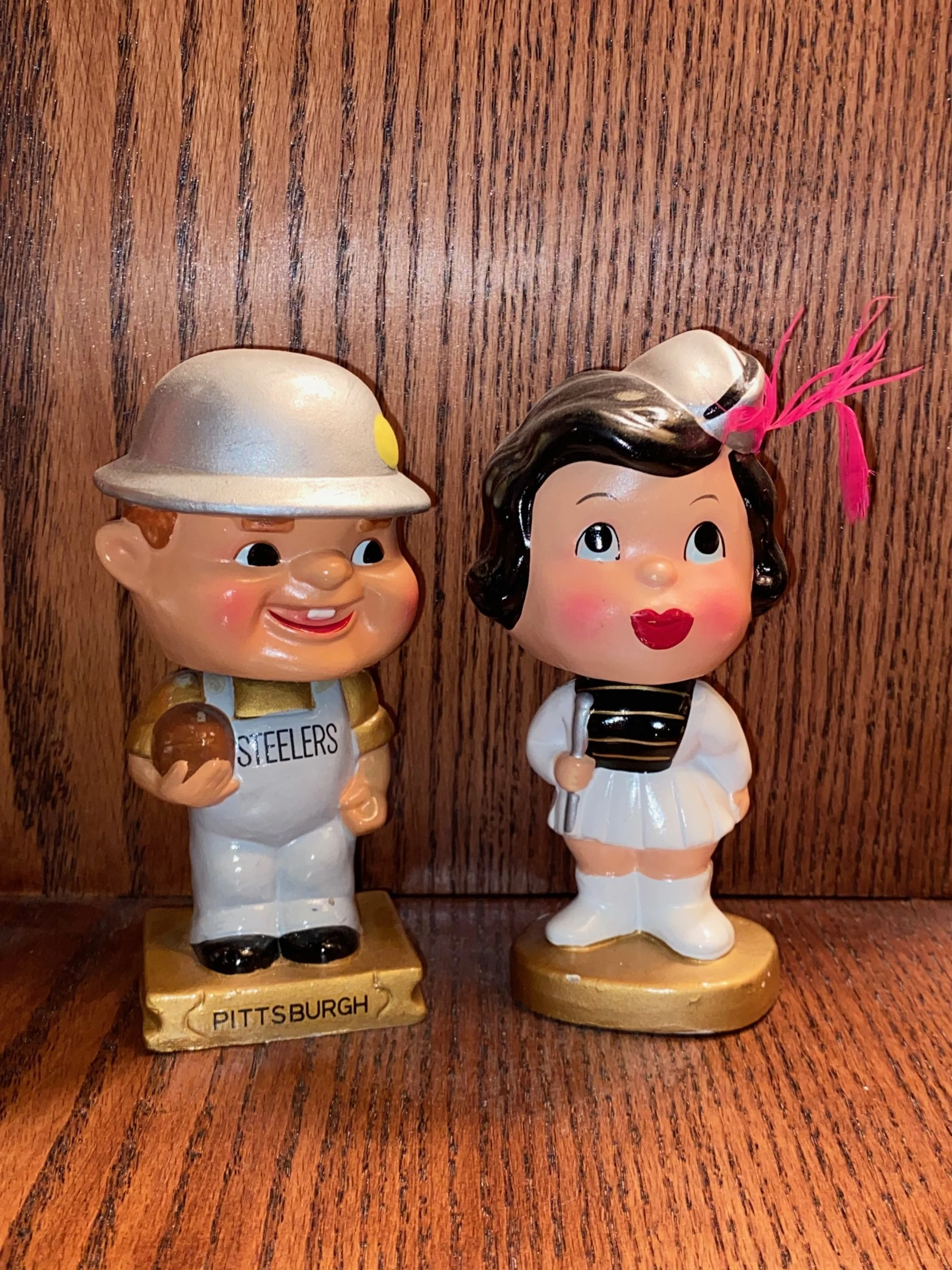 Pittsburgh Steelers Kissing Pair Nodders - Near Mint Minus