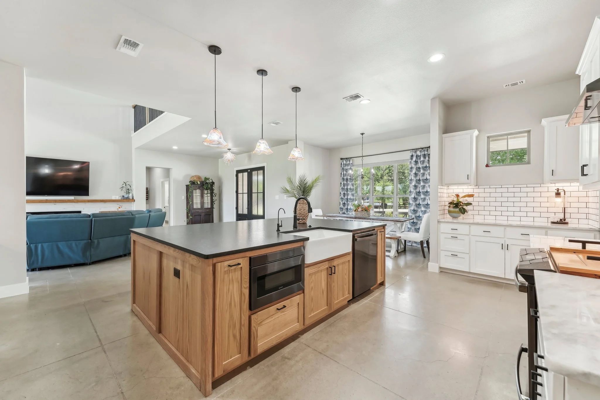 20-web-or-mls-Van Bibber Rd-1305-018.jpg