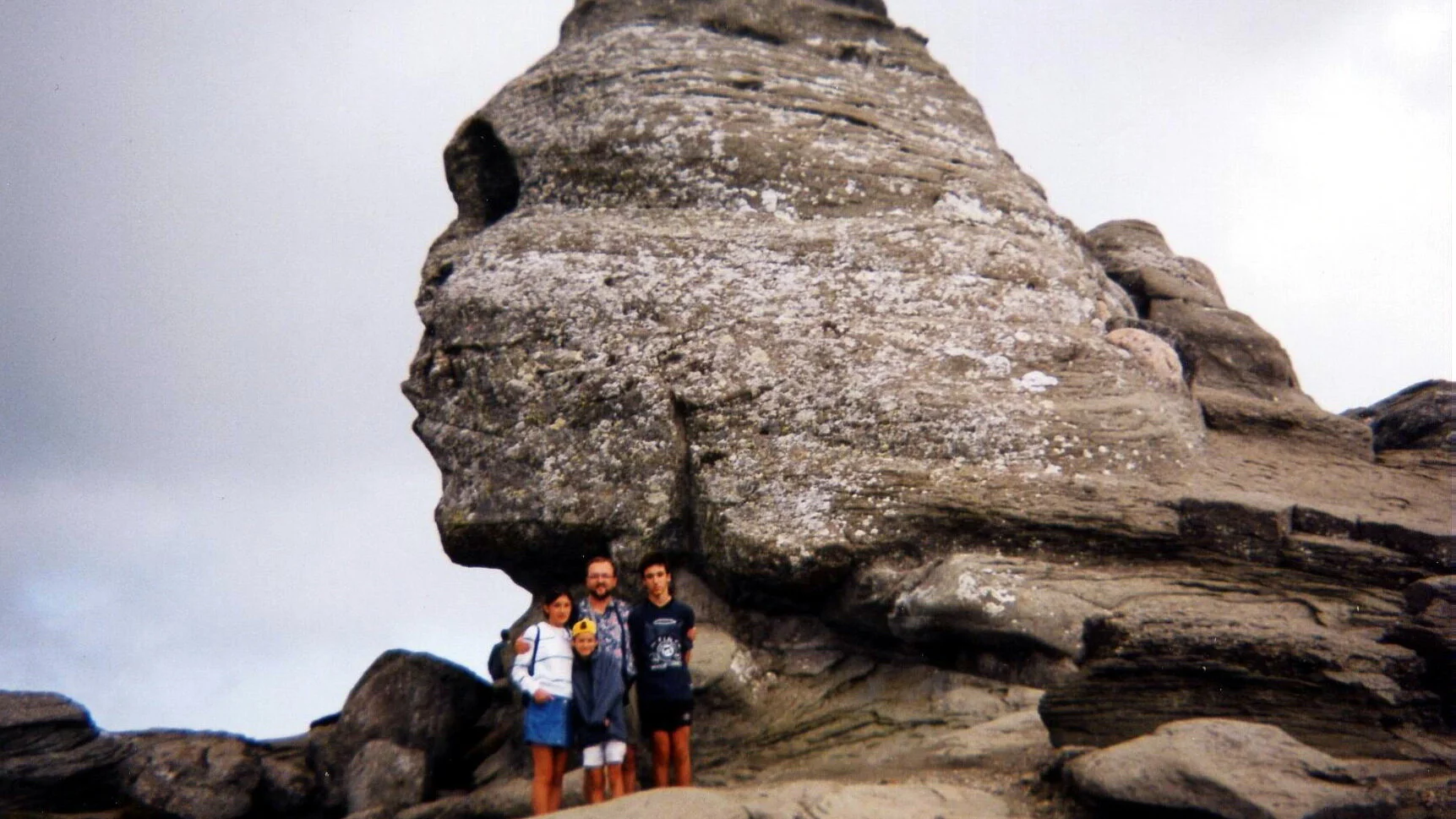 1998 - in Romania, in front of 'The Sphinx' with Ruxandra and cousin Adela
