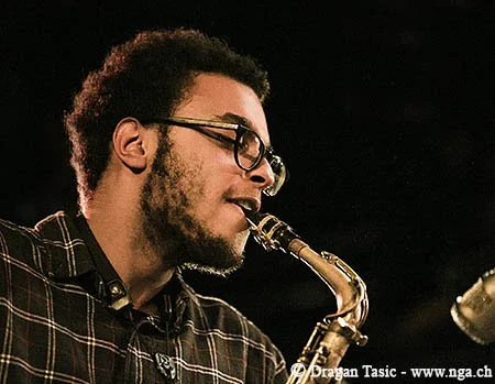 Sax am Mittag -  Tapiwa Svosve