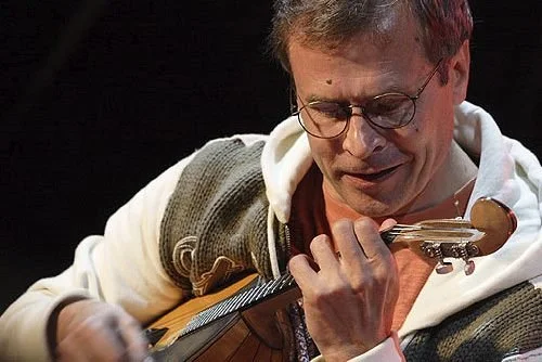 Surprise am Mittag - Victor Solomin, Domra