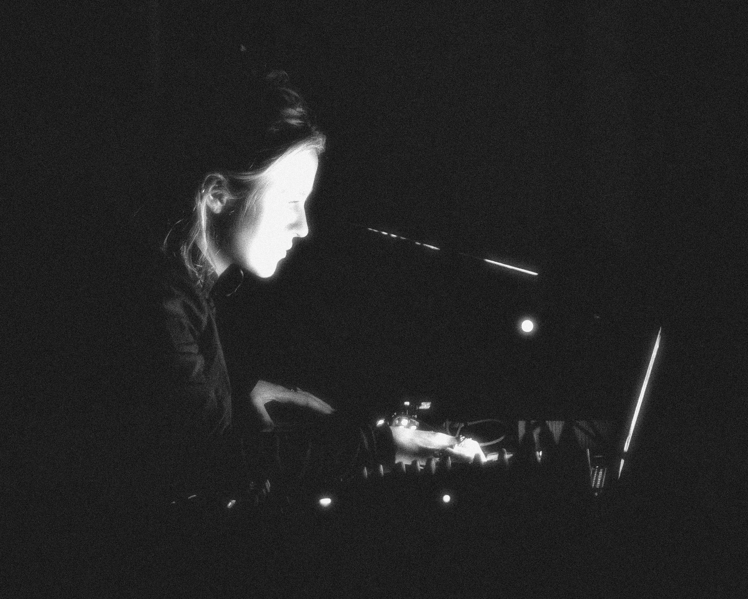 Strom am Mittag - Leonore Brunner