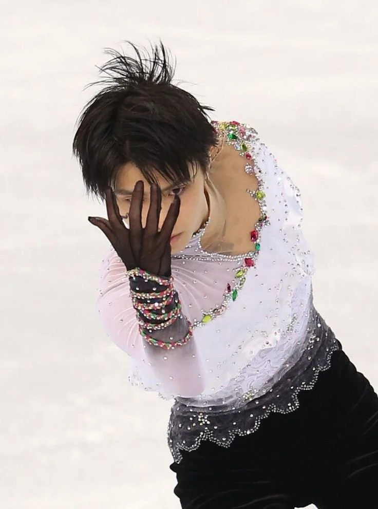 #羽生くんの画像をアップすると近い構図の羽生さんの画像が送られてくる 「このタグ反則すぎる(笑)」→追記あり「感動のゴール」.jpeg