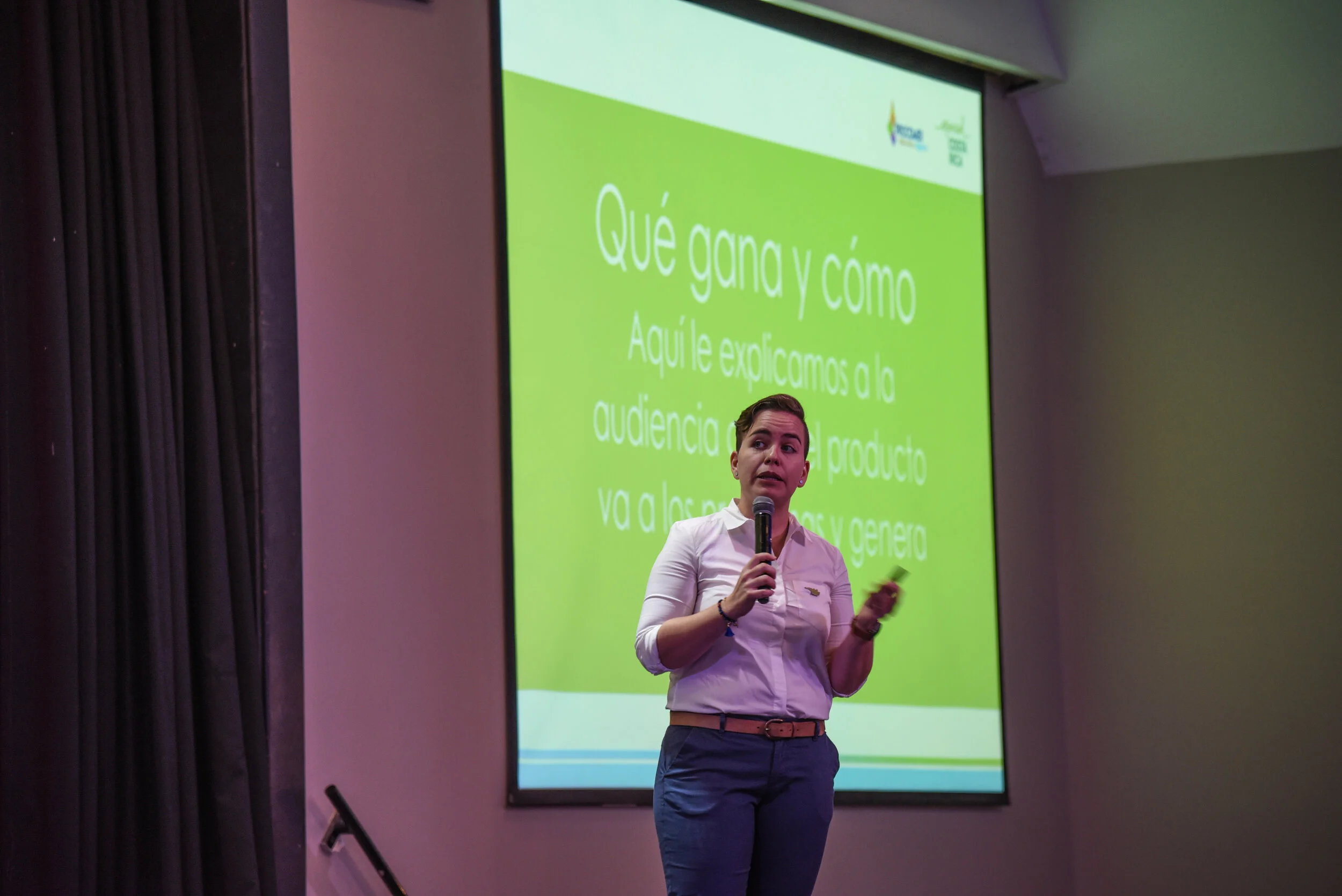 Ana Mora 12-feb 2020-20.jpg