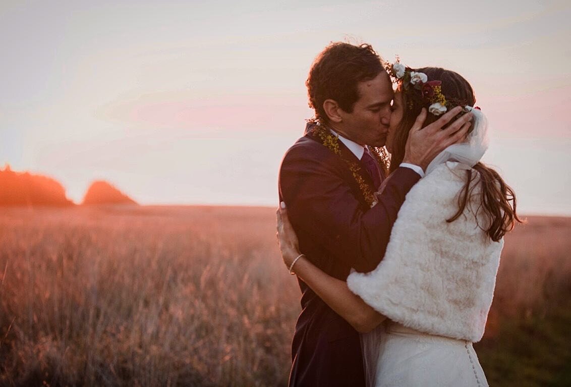 Feeling so much passion in one frame! And complemented by that glorious sunset amber skies. It doesn&rsquo;t get better than this. 

📸 by @hollyshankland 

#weddingdestination #springranchmendocino #wedding #mendocino #coastalpreserve #coastalweddin