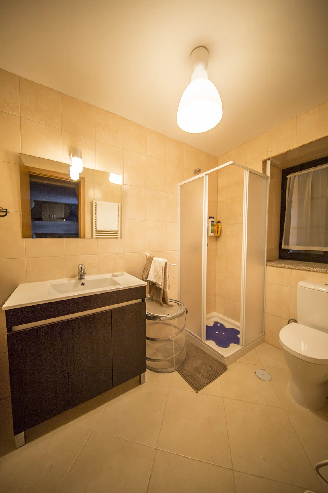 Casa_01_Casa_de_banho_02.jpg