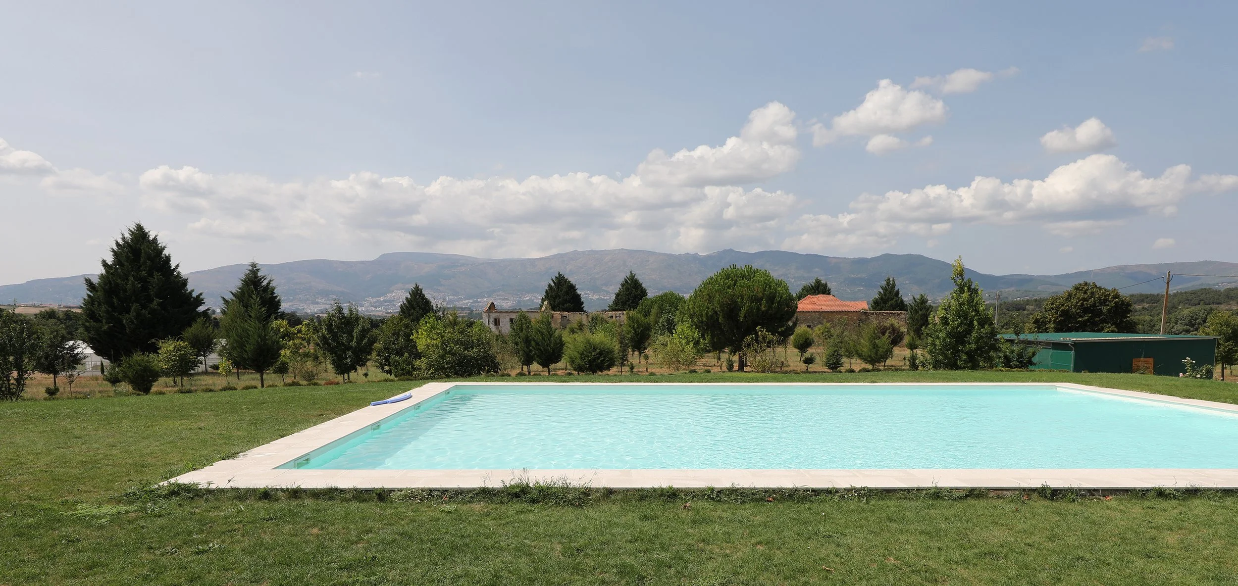 pool_02.jpg