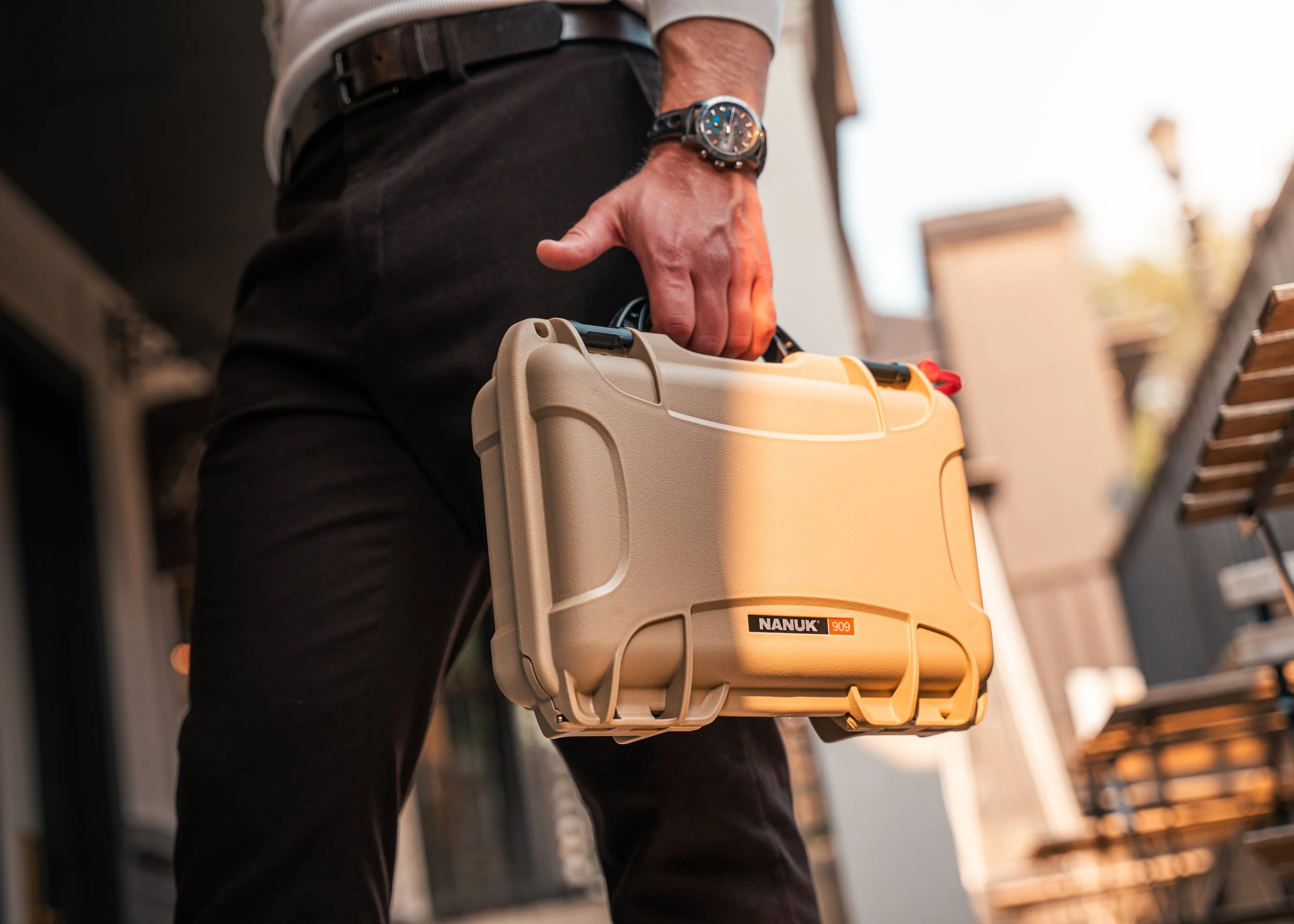 Nanuk Watch-11.jpg