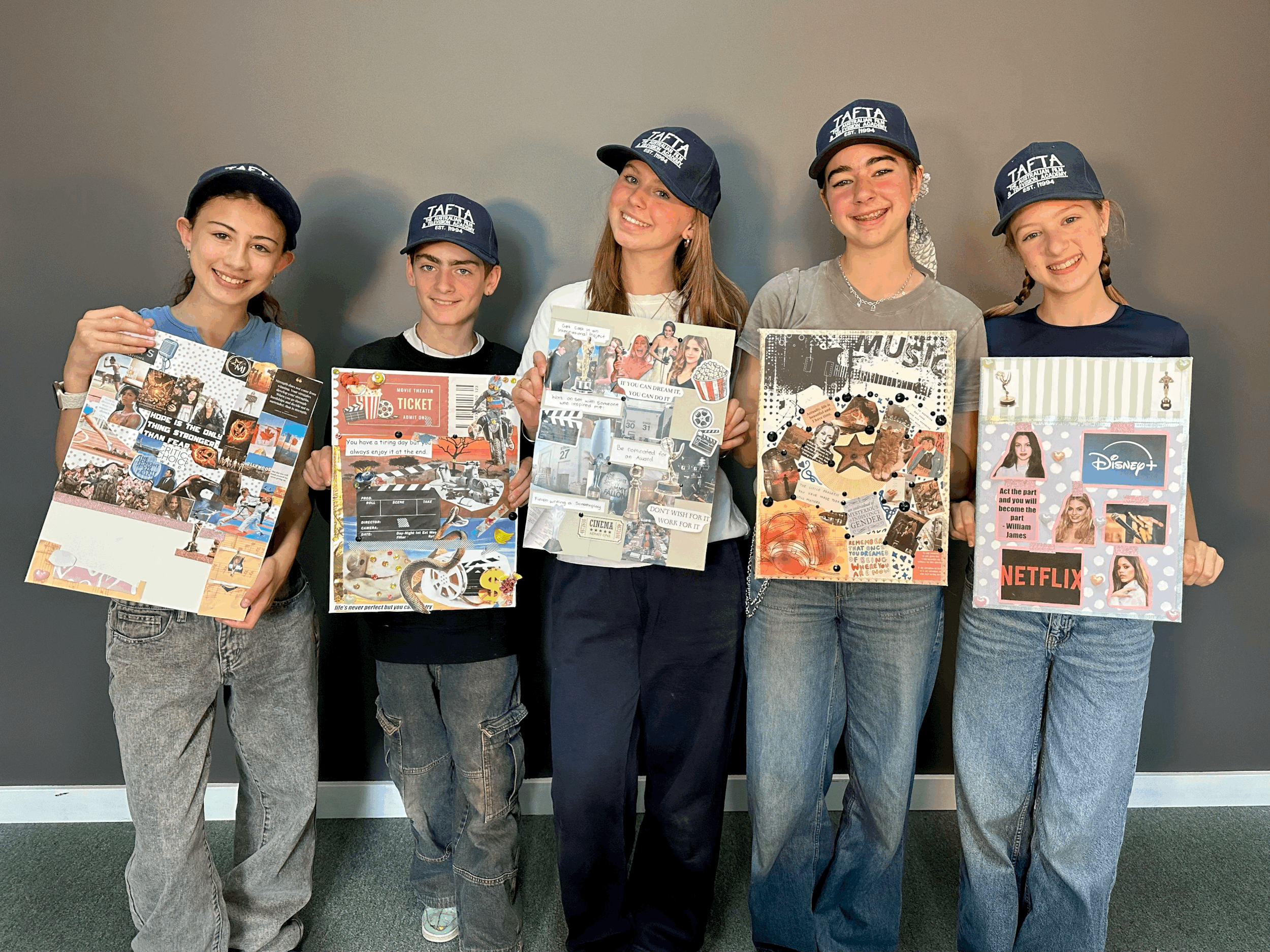 Holiday Program (ages 13-18): Teen Intensive