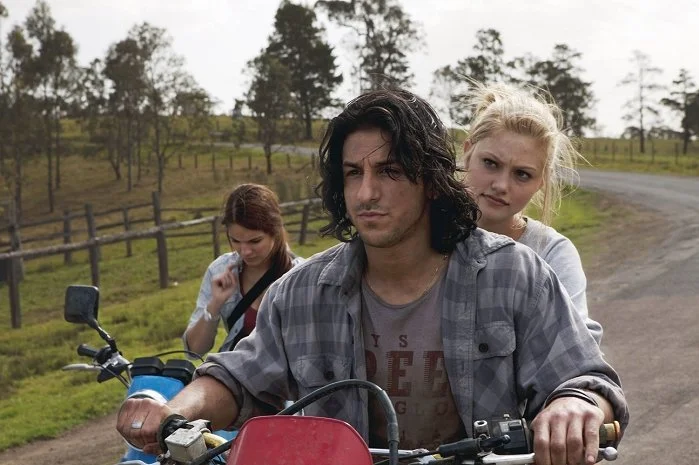 Tomorrow deniz akdeniz.jpg