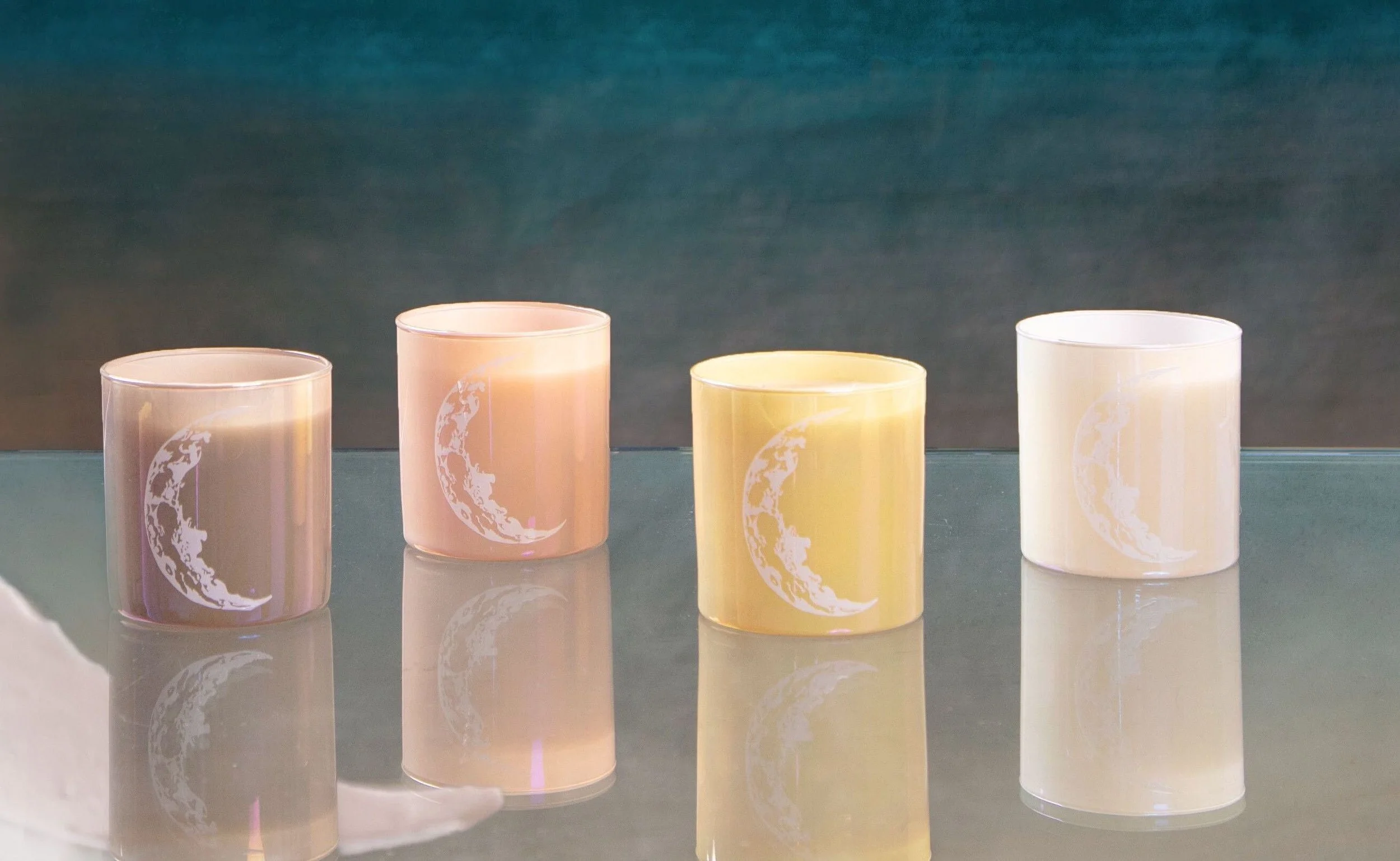 The Luna Candle