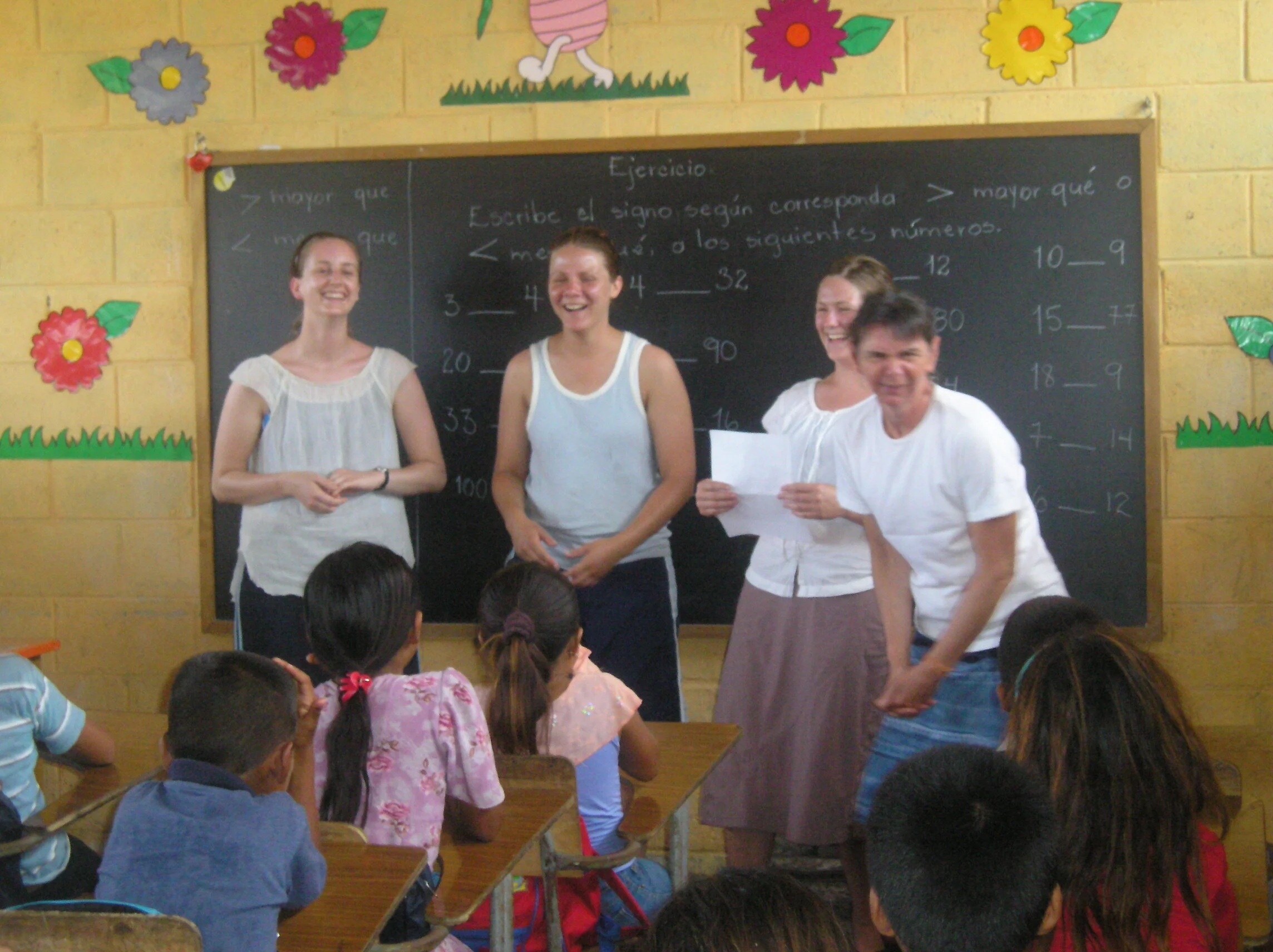 Selkirk College nursing and La Esmeralda hand hygiene