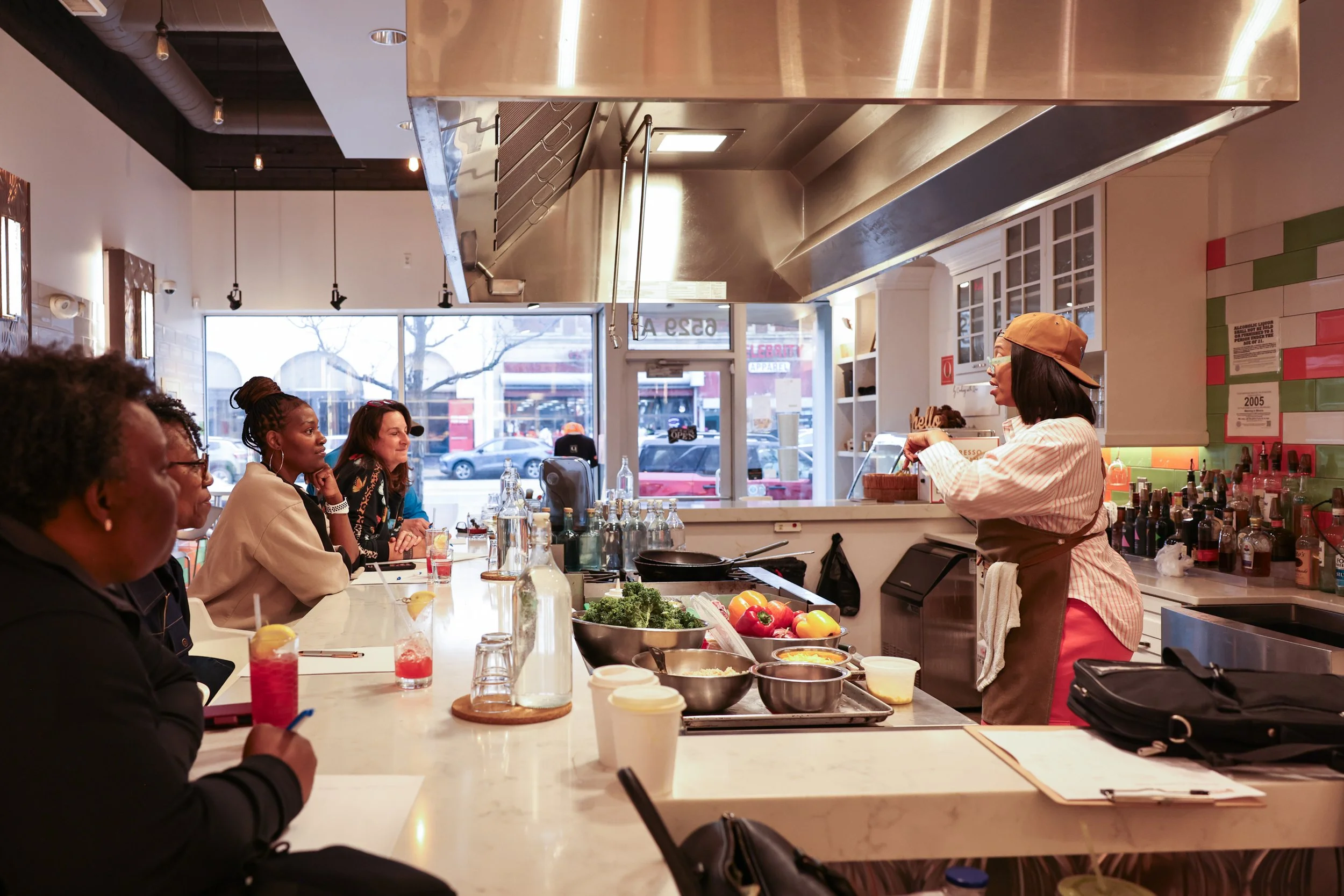 Quiana Rice teaching food based businesses